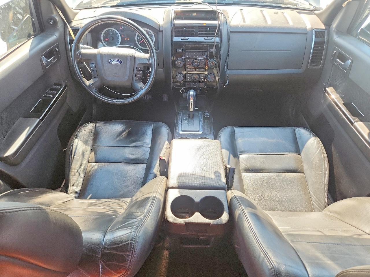 2010 Ford Escape Limited Silver vin: 1FMCU9EG9AKD25873