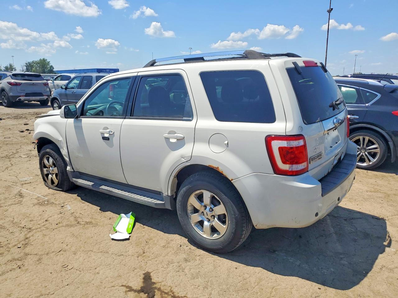 2011 Ford Escape Limited White vin: 1FMCU9EG9BKA52175