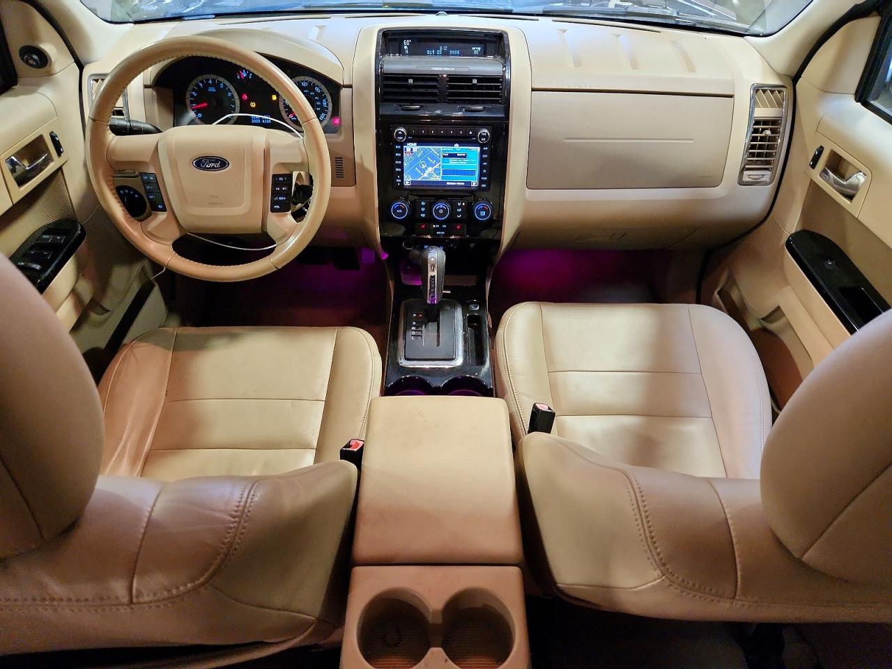 2011 Ford Escape Limited Черный vin: 1FMCU9EG9BKA72152