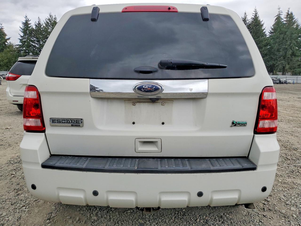 2011 Ford Escape Limited White vin: 1FMCU9EG9BKA74886