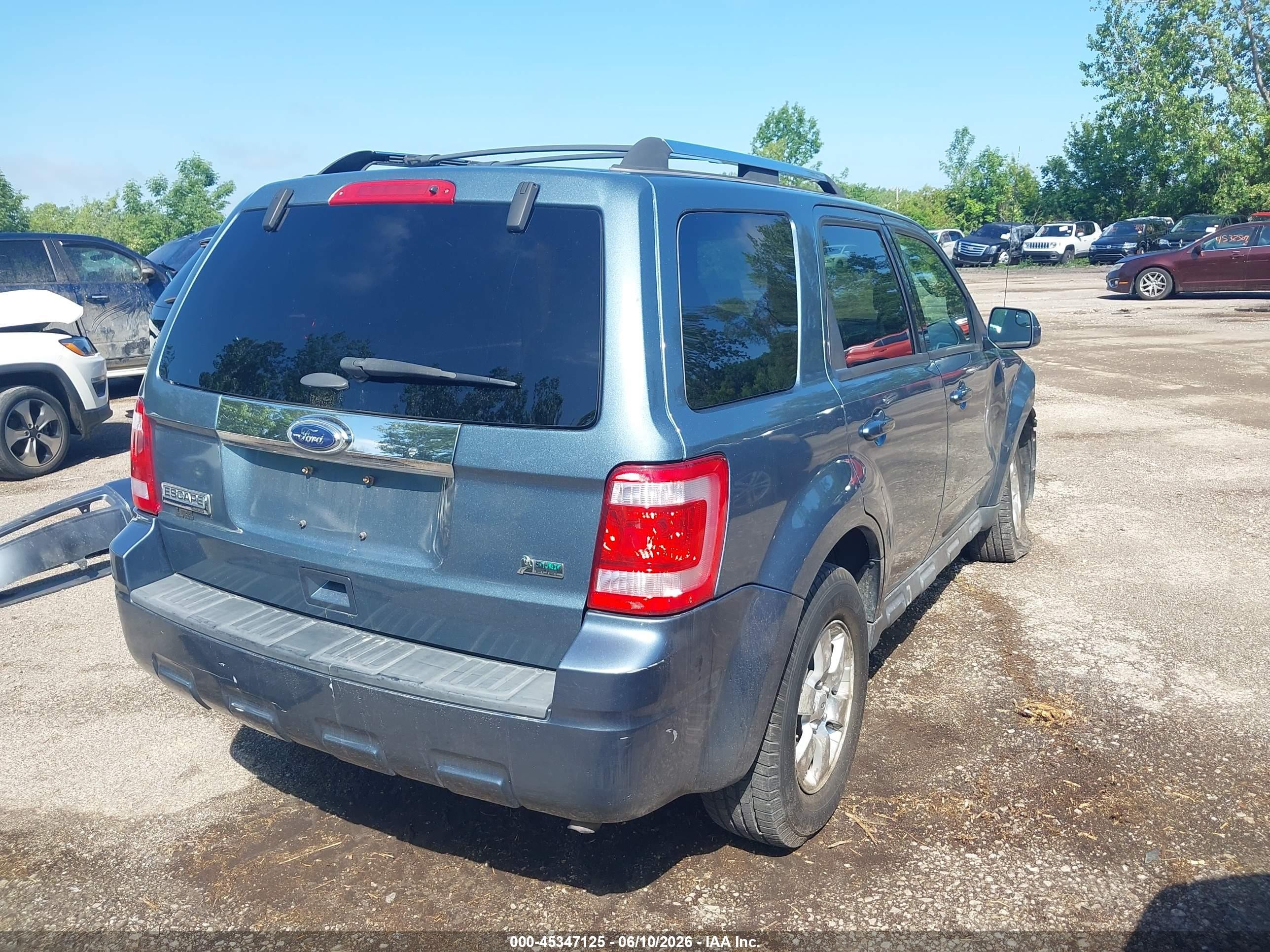 2011 Ford Escape Limited Blue vin: 1FMCU9EG9BKB39560