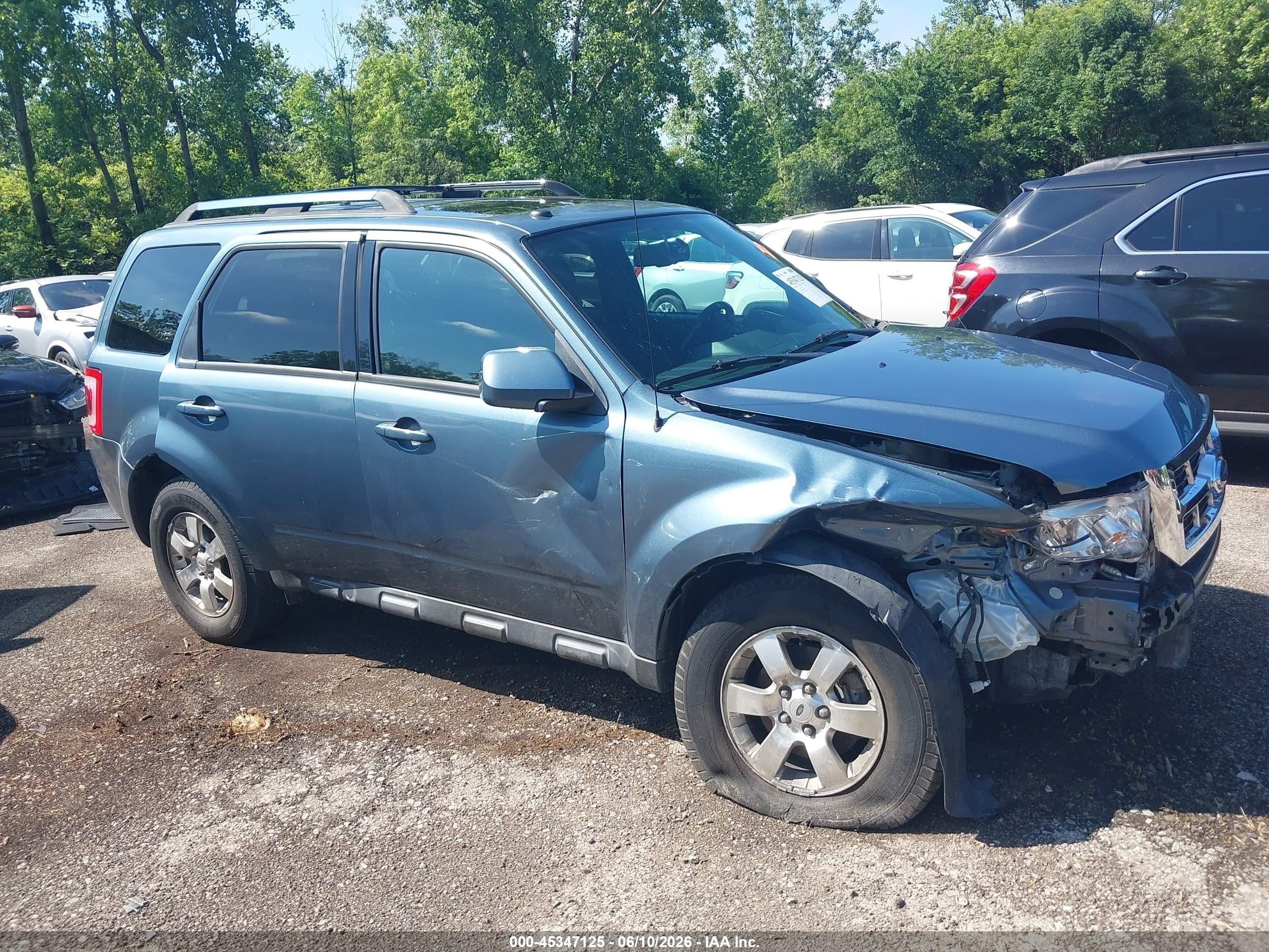 2011 Ford Escape Limited Blue vin: 1FMCU9EG9BKB39560