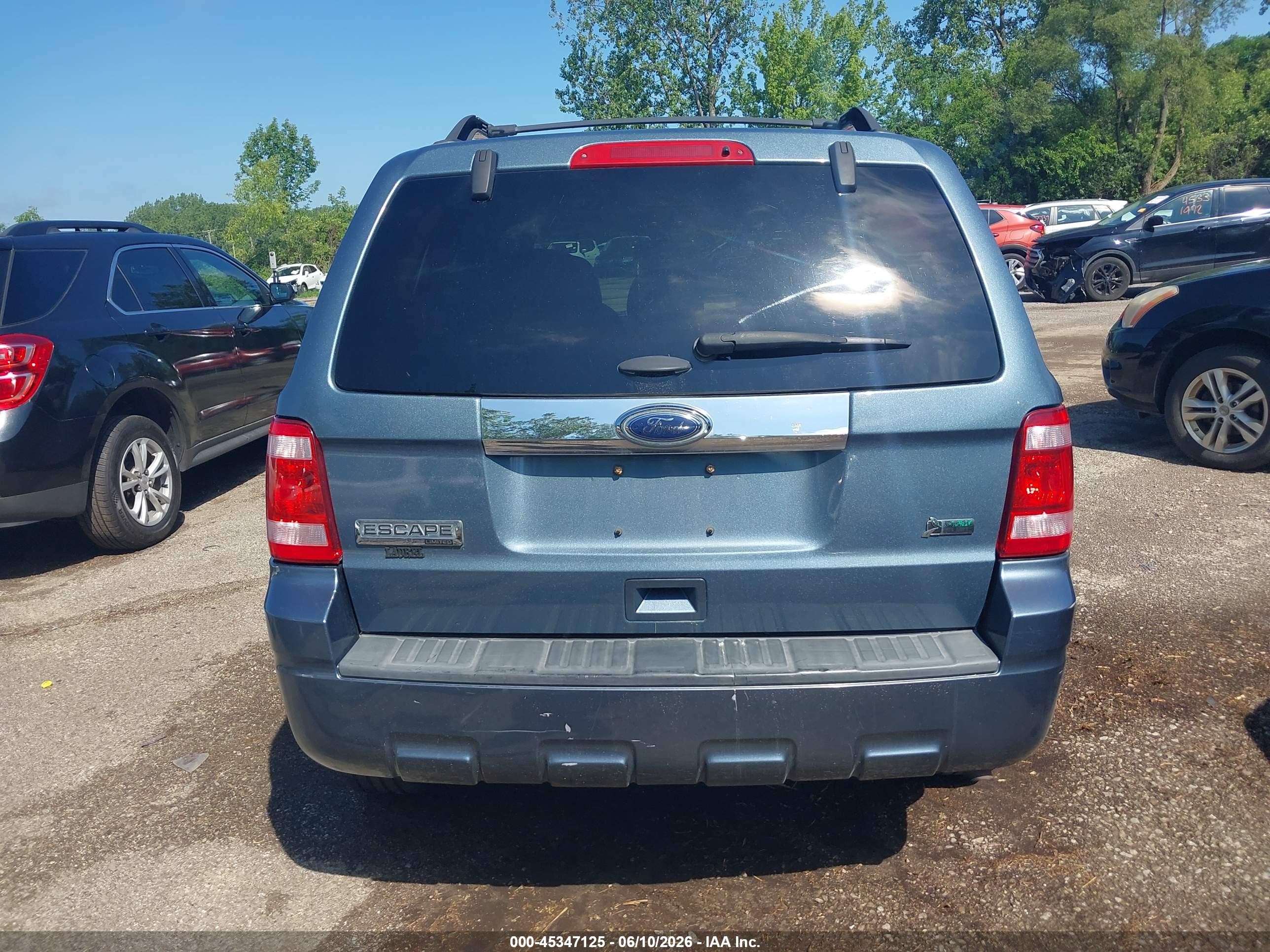2011 Ford Escape Limited Blue vin: 1FMCU9EG9BKB39560