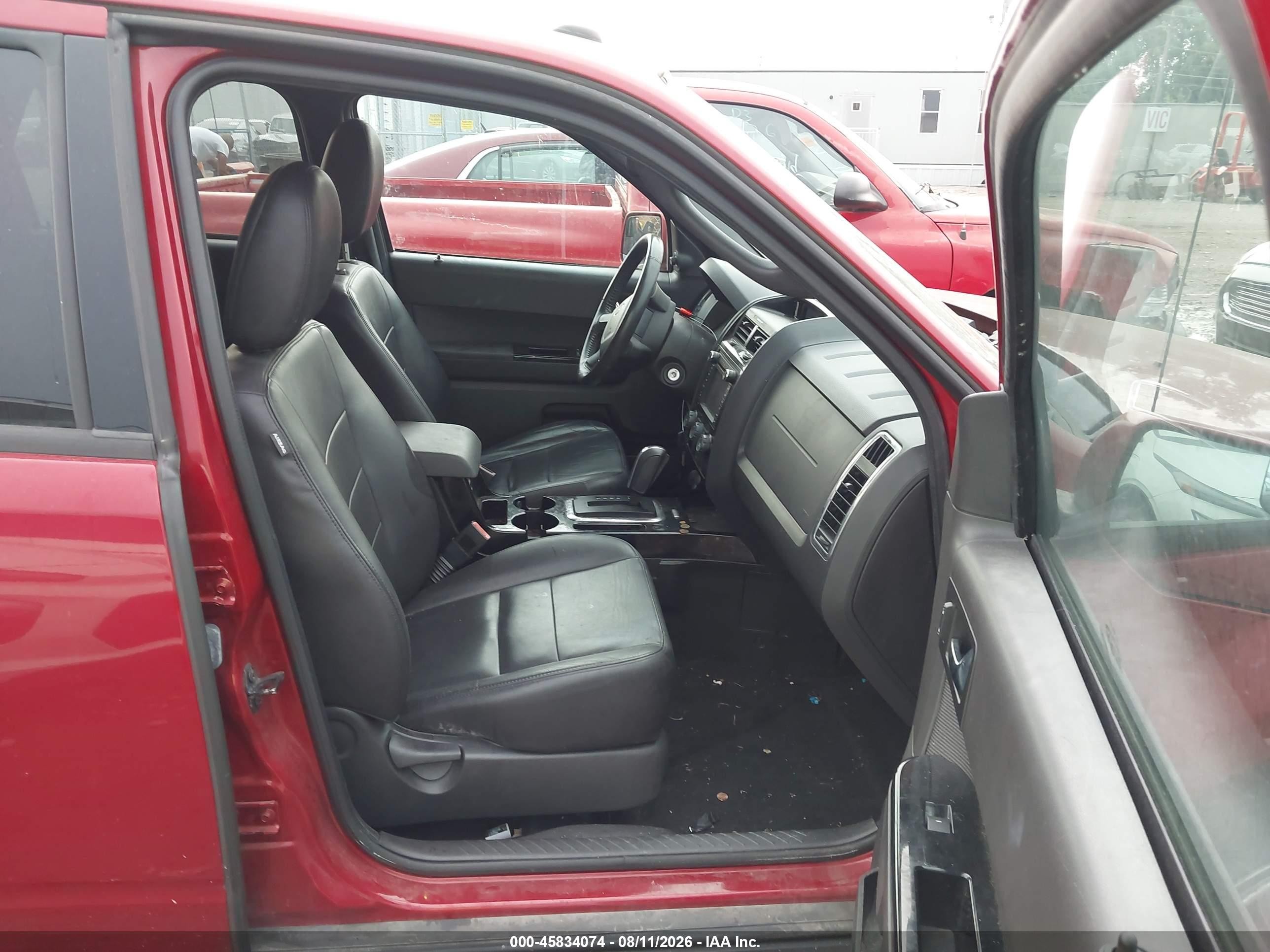 2011 Ford Escape Limited Красный vin: 1FMCU9EG9BKB45231