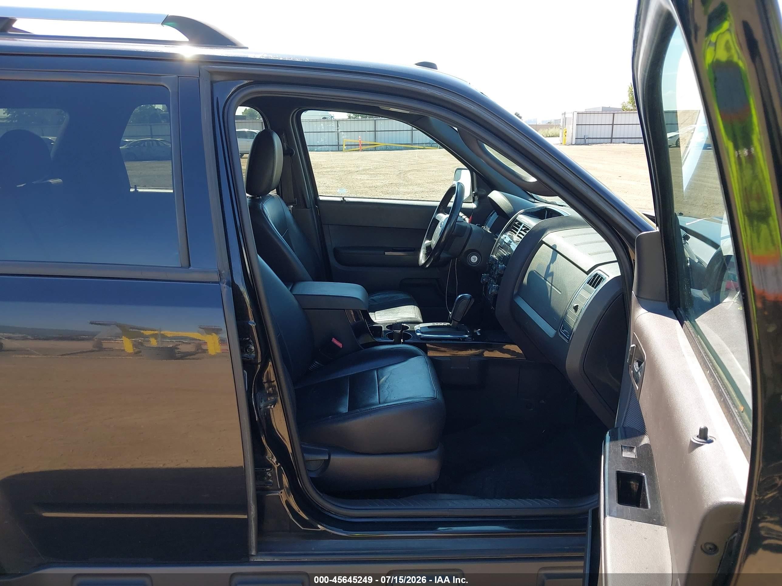 2011 Ford Escape Limited Black vin: 1FMCU9EG9BKB65625