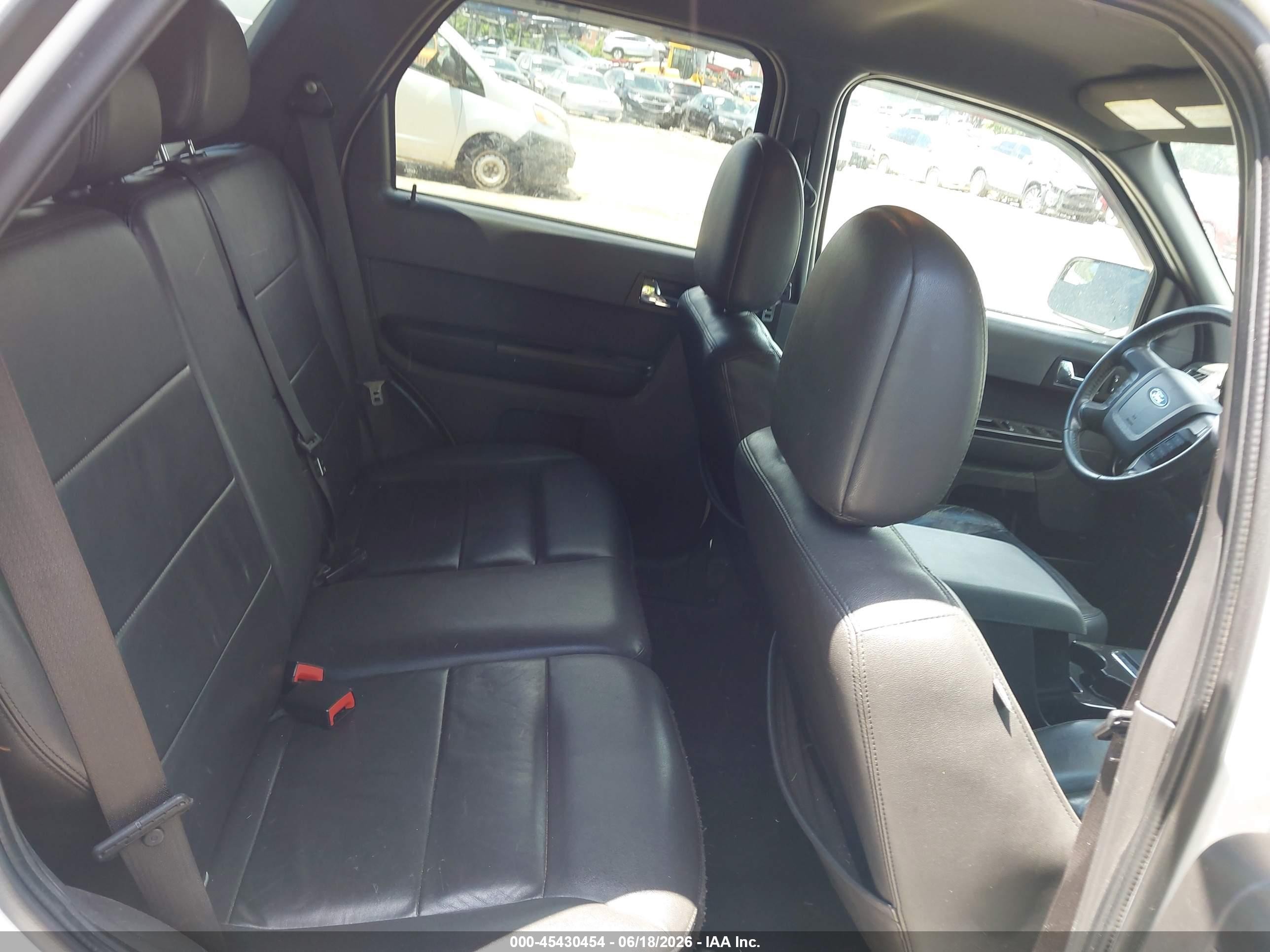 2012 Ford Escape Limited White vin: 1FMCU9EG9CKA08968