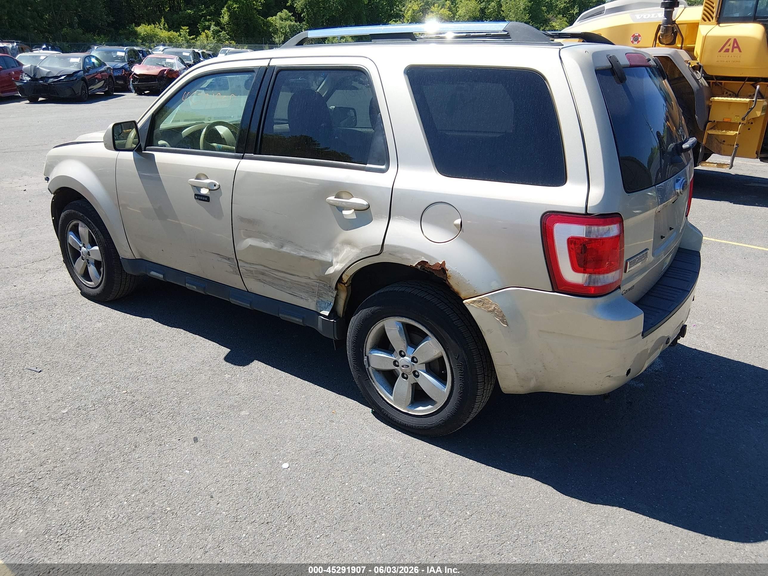 2012 Ford Escape Limited Gold vin: 1FMCU9EG9CKC44987