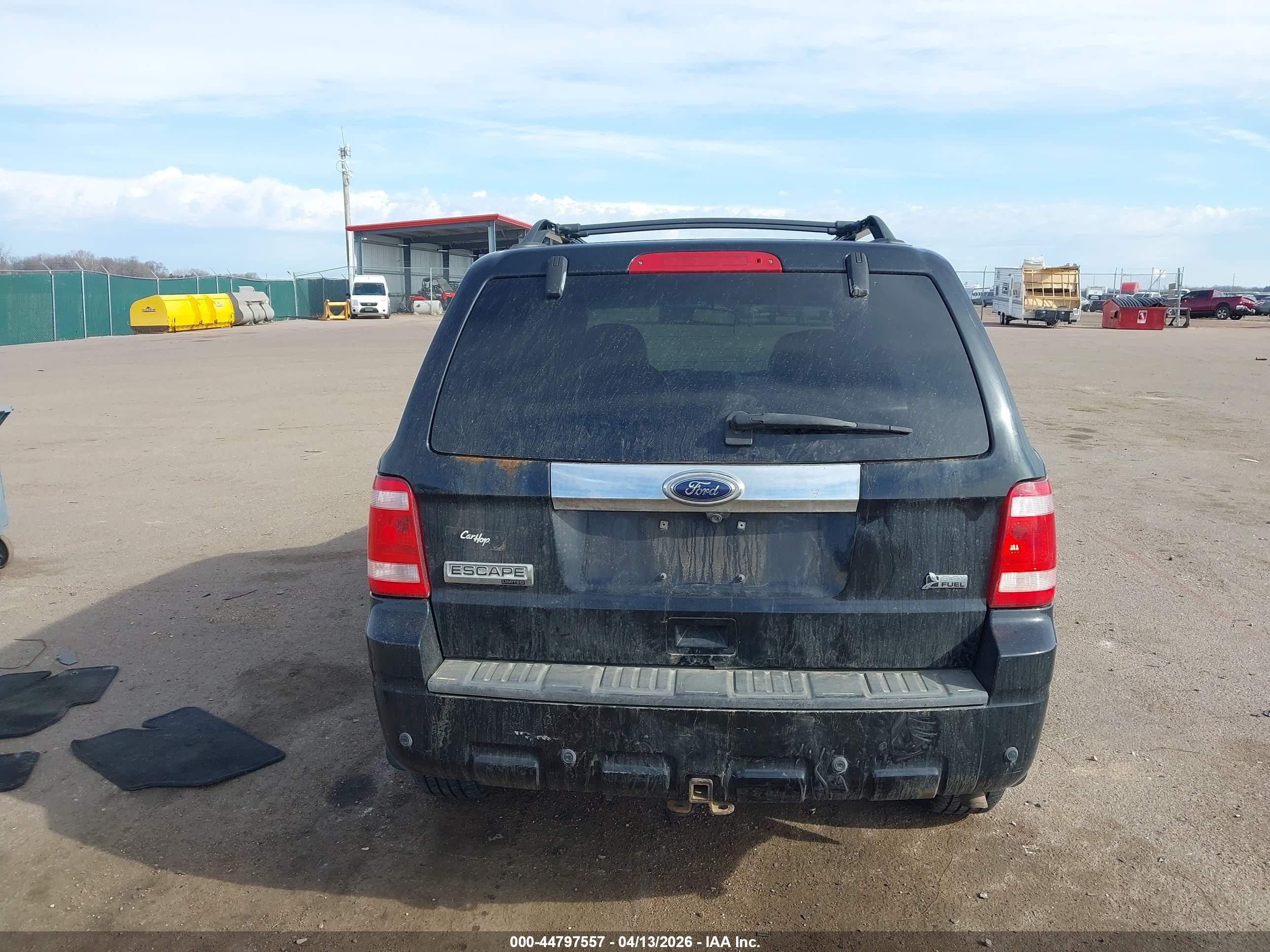 2010 Ford Escape Limited Black vin: 1FMCU9EGXAKB88409