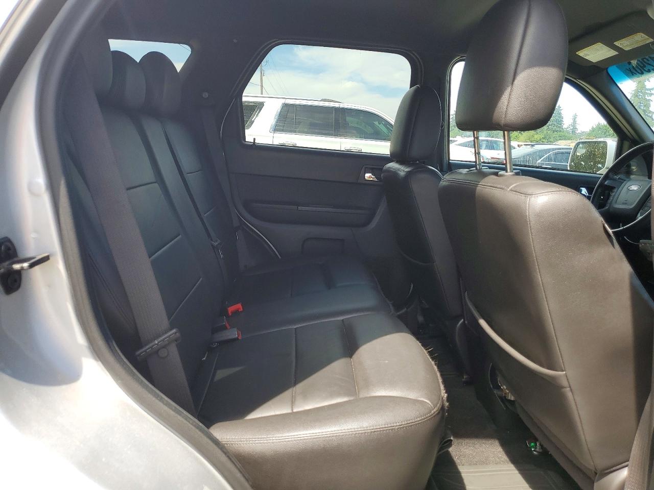 2010 Ford Escape Limited Silver vin: 1FMCU9EGXAKC83987
