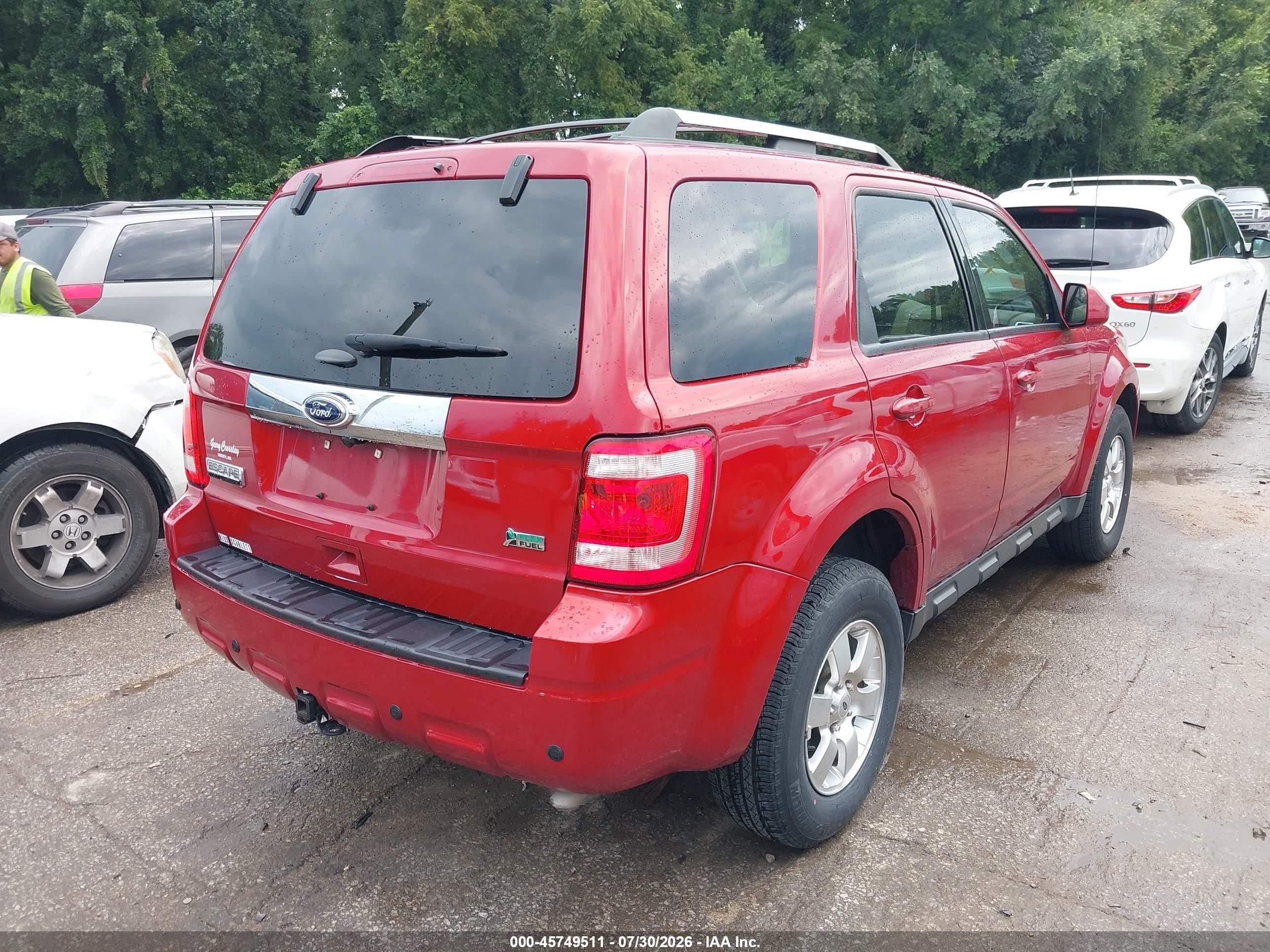 2011 Ford Escape Limited Red vin: 1FMCU9EGXBKB13422