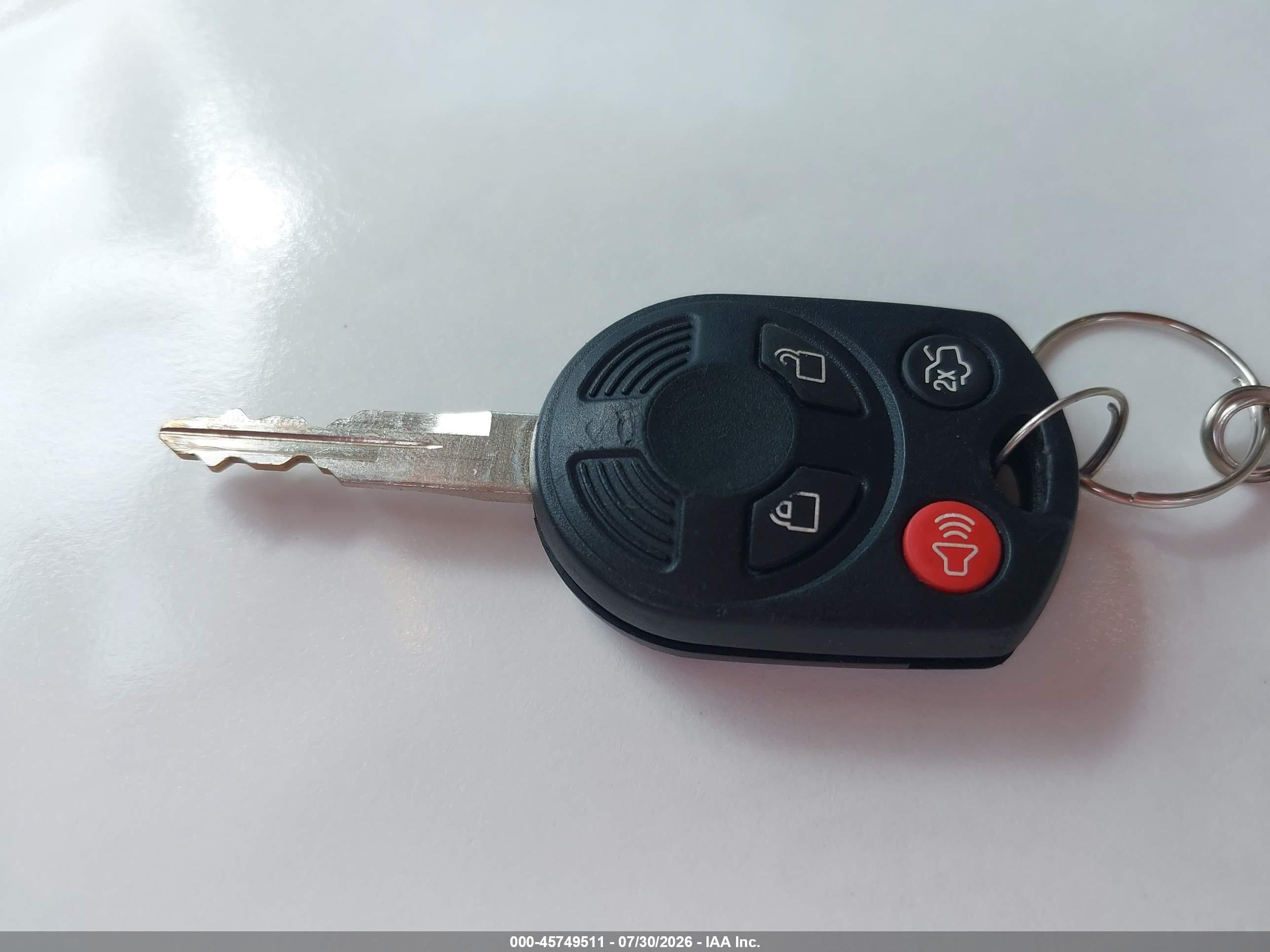 2011 Ford Escape Limited Red vin: 1FMCU9EGXBKB13422