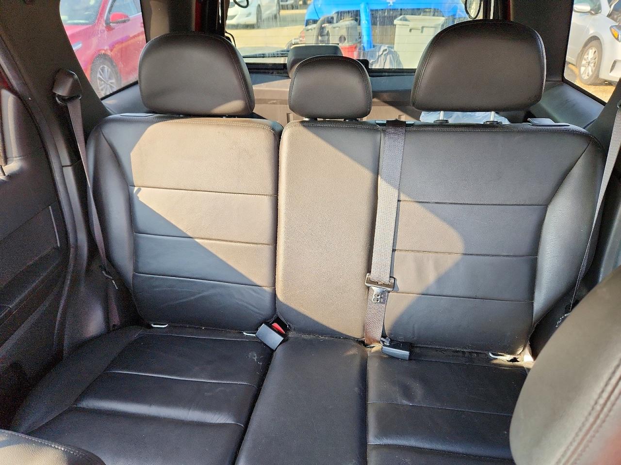 2012 Ford Escape Limited Red vin: 1FMCU9EGXCKB35972
