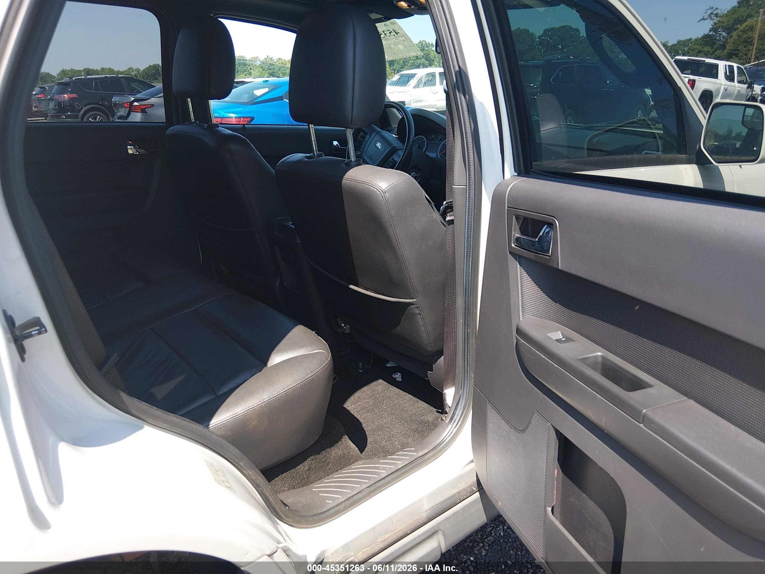 2012 Ford Escape Limited White vin: 1FMCU9EGXCKB77378