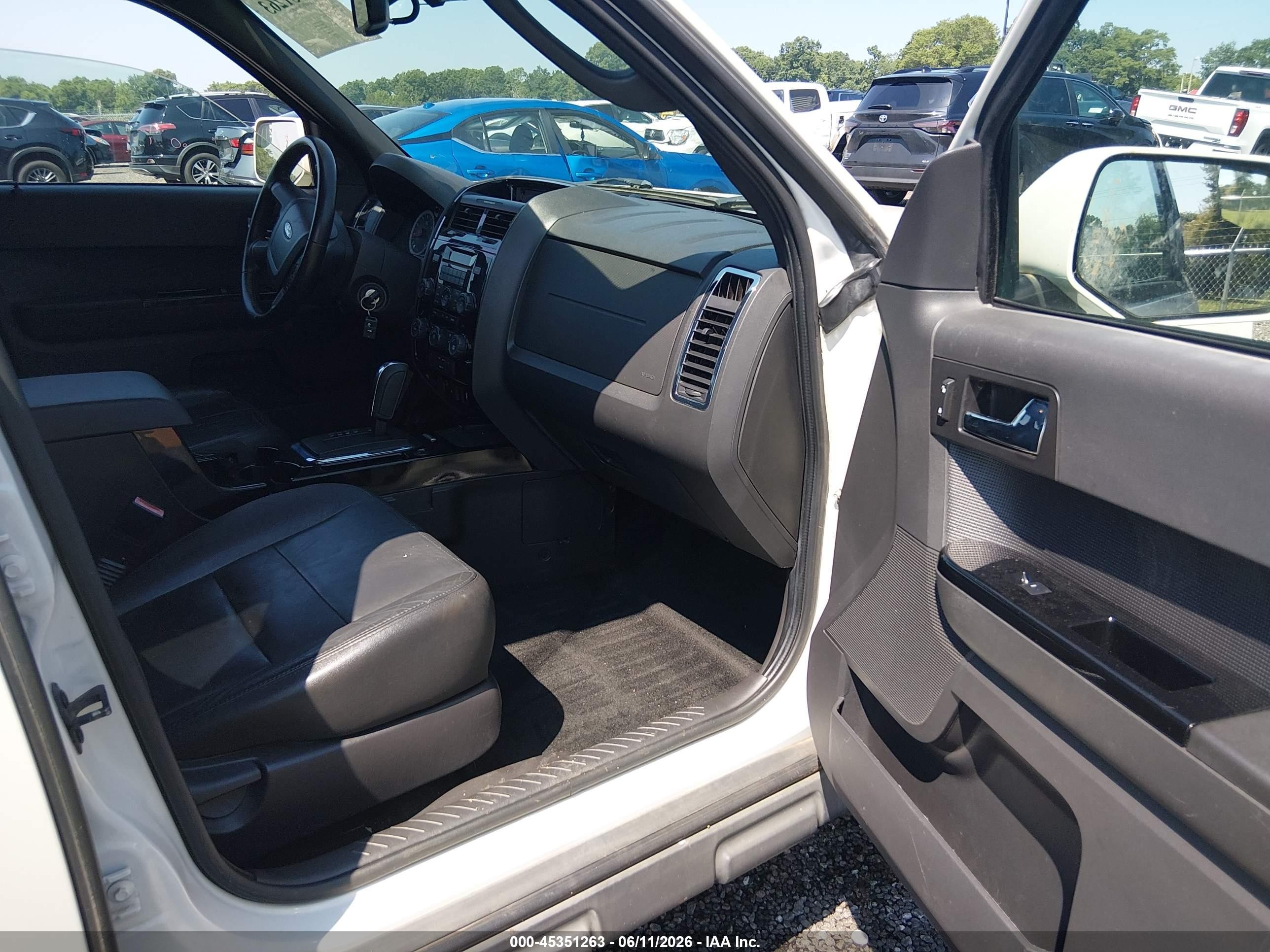 2012 Ford Escape Limited White vin: 1FMCU9EGXCKB77378