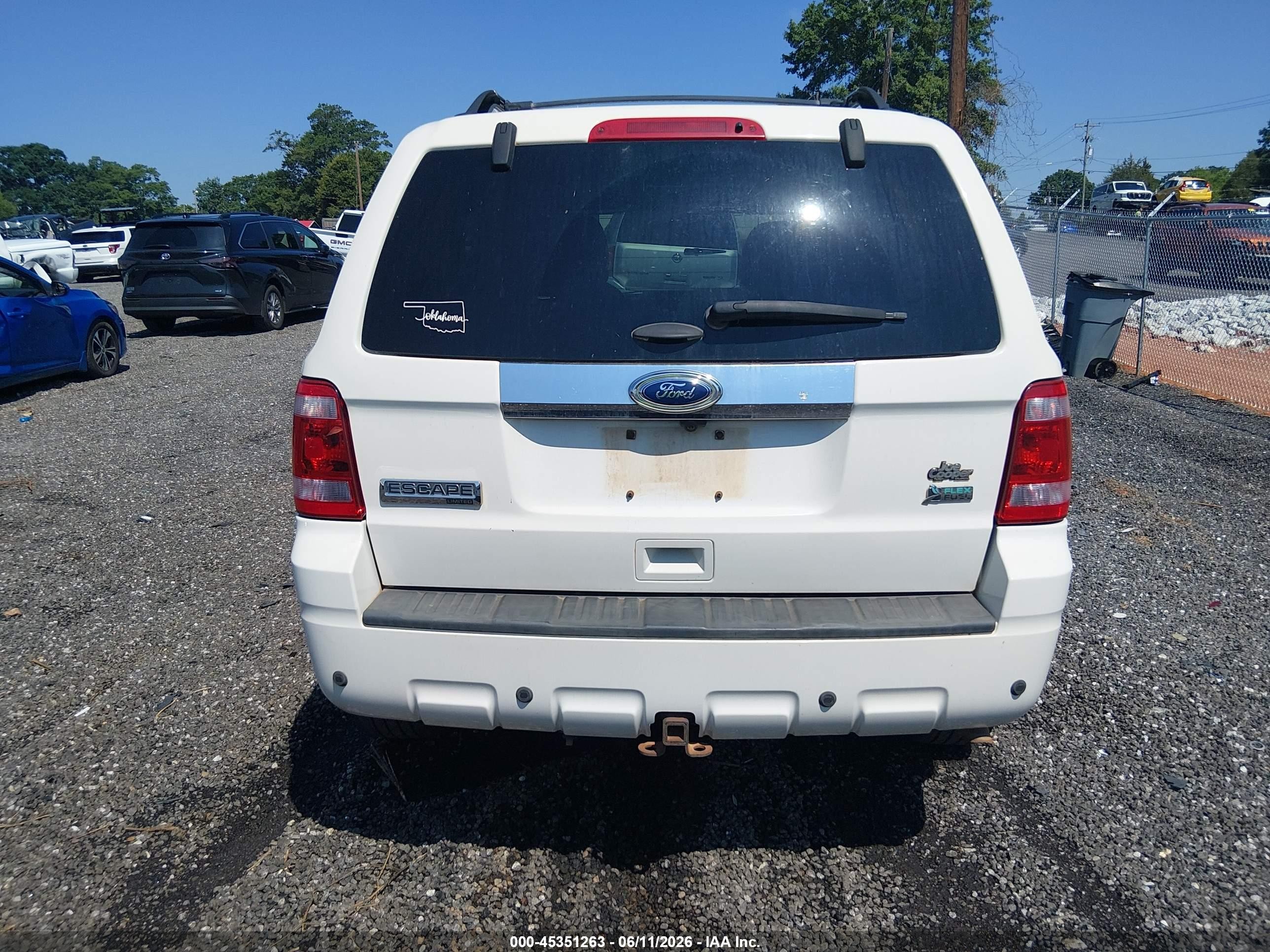 2012 Ford Escape Limited White vin: 1FMCU9EGXCKB77378