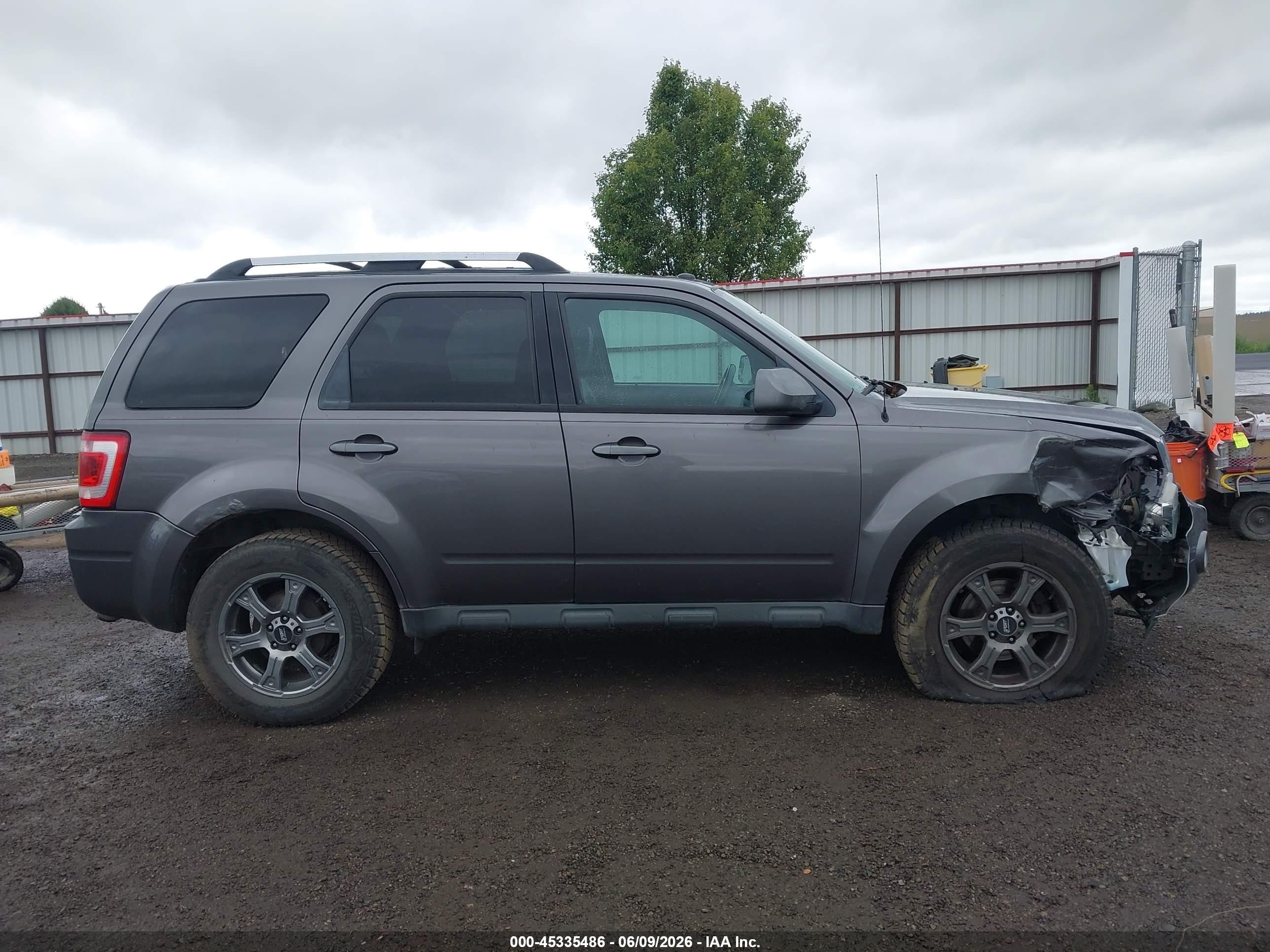 2012 Ford Escape Limited Gray vin: 1FMCU9EGXCKC79781