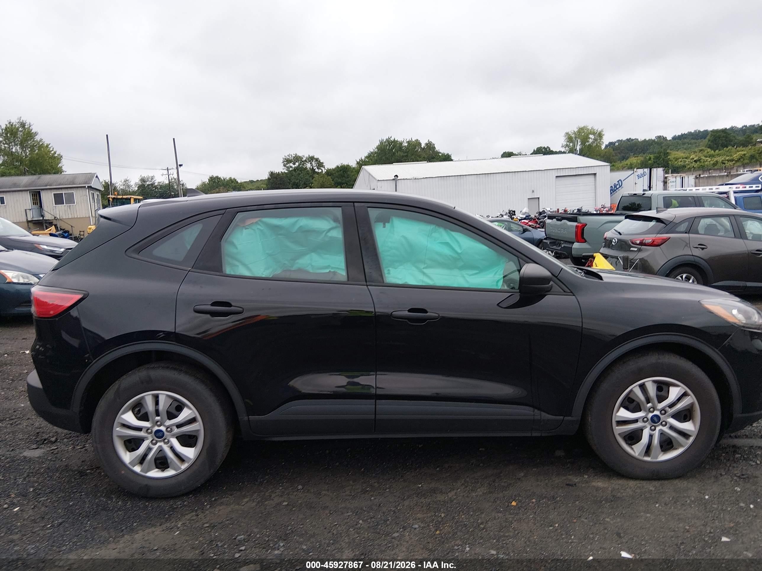 2022 Ford Escape S Black vin: 1FMCU9F66NUB61577