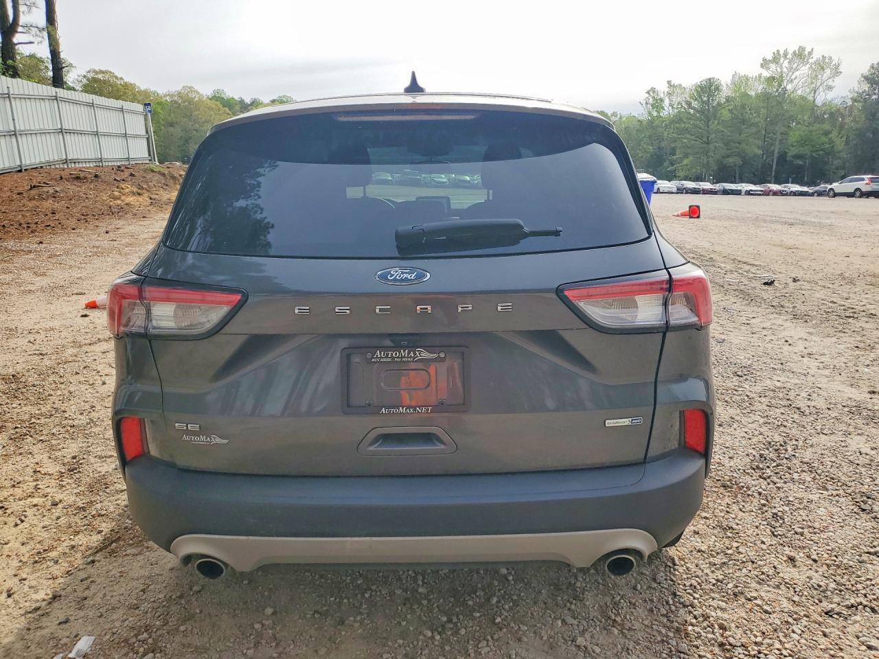 2020 Ford Escape Se Gray vin: 1FMCU9G60LUB46682