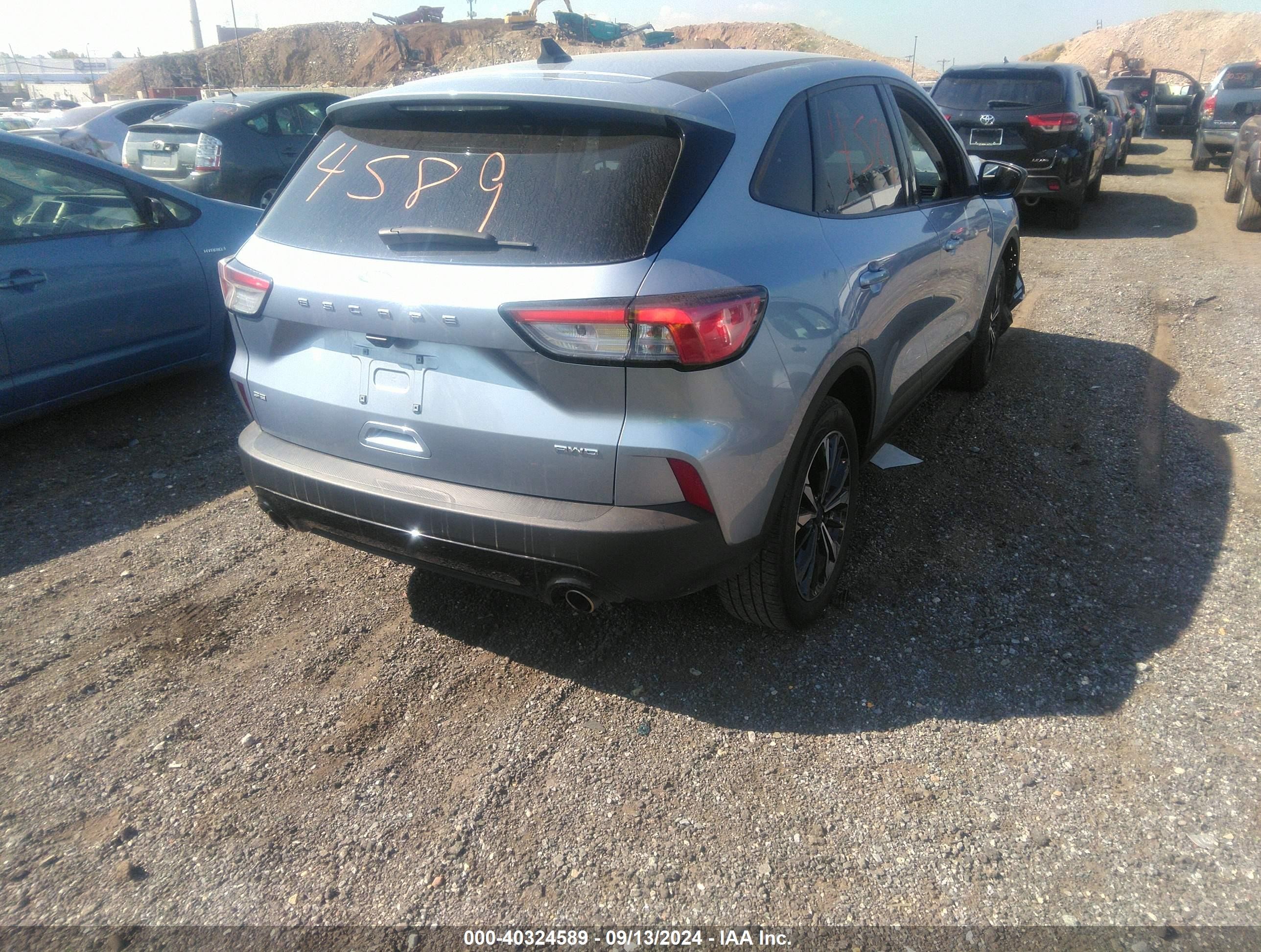 2022 Ford Escape Se Blue vin: 1FMCU9G62NUB93568