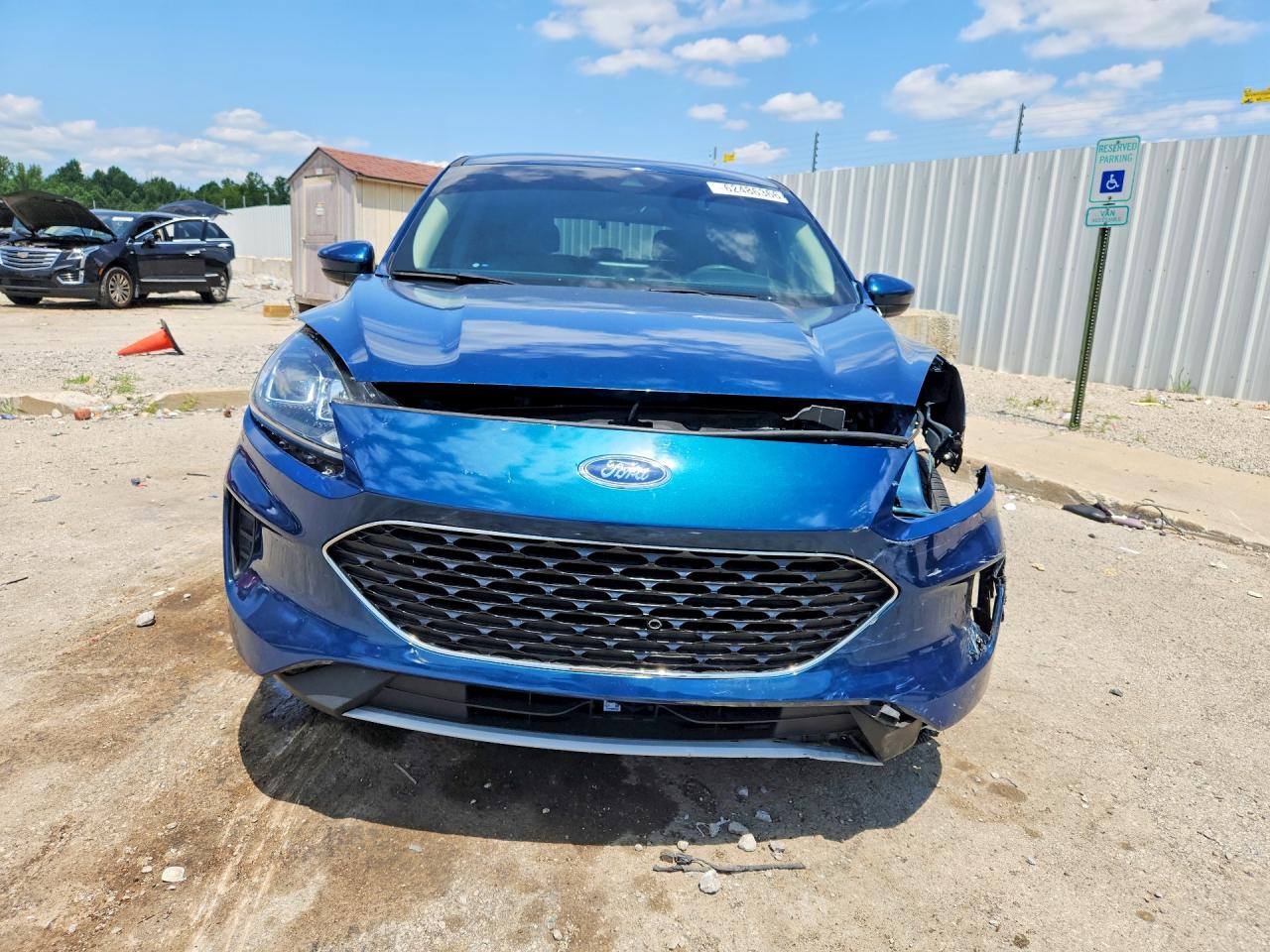 2020 Ford Escape Se Blue vin: 1FMCU9G63LUC52723