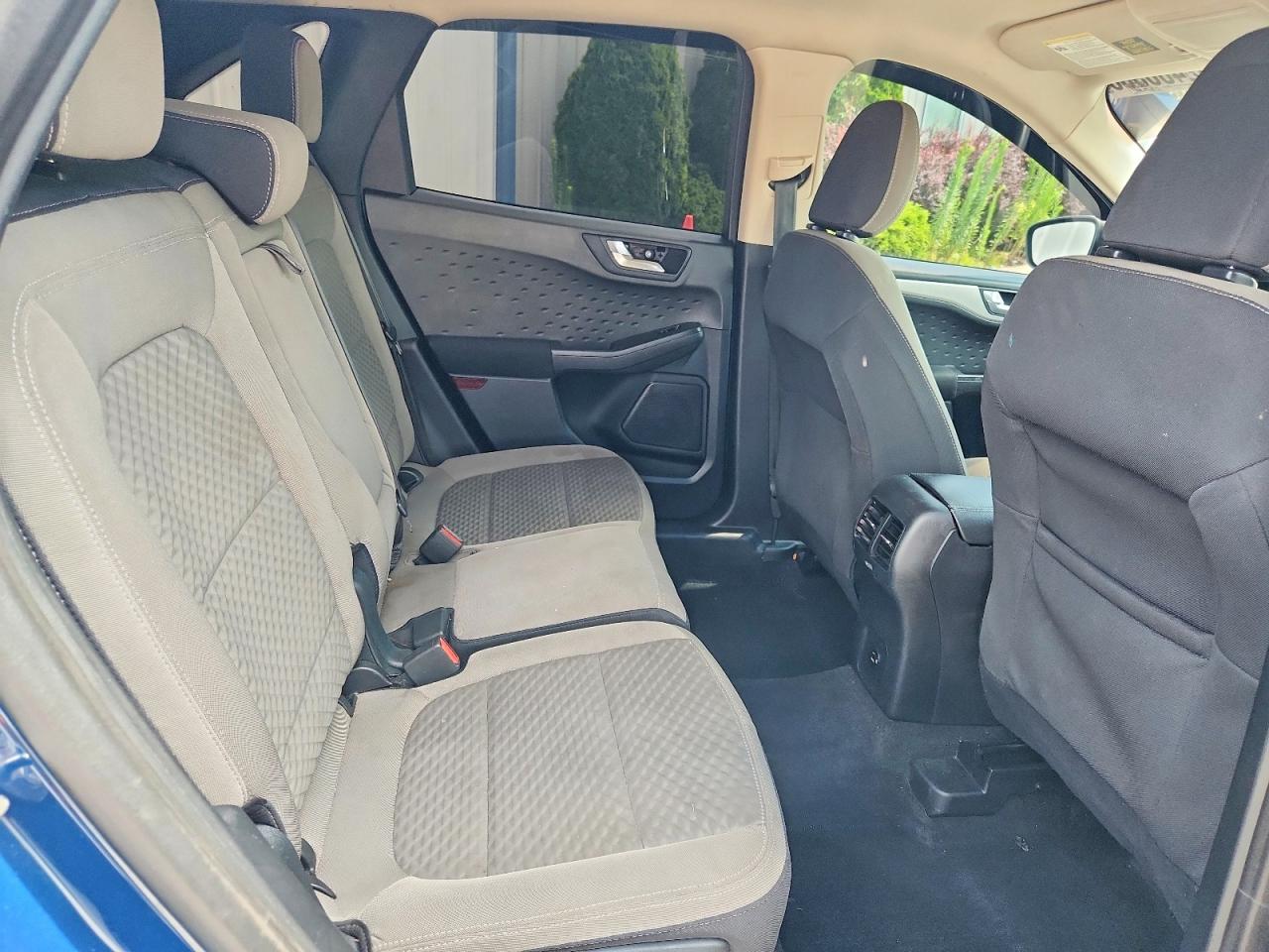 2020 Ford Escape Se Blue vin: 1FMCU9G63LUC52723