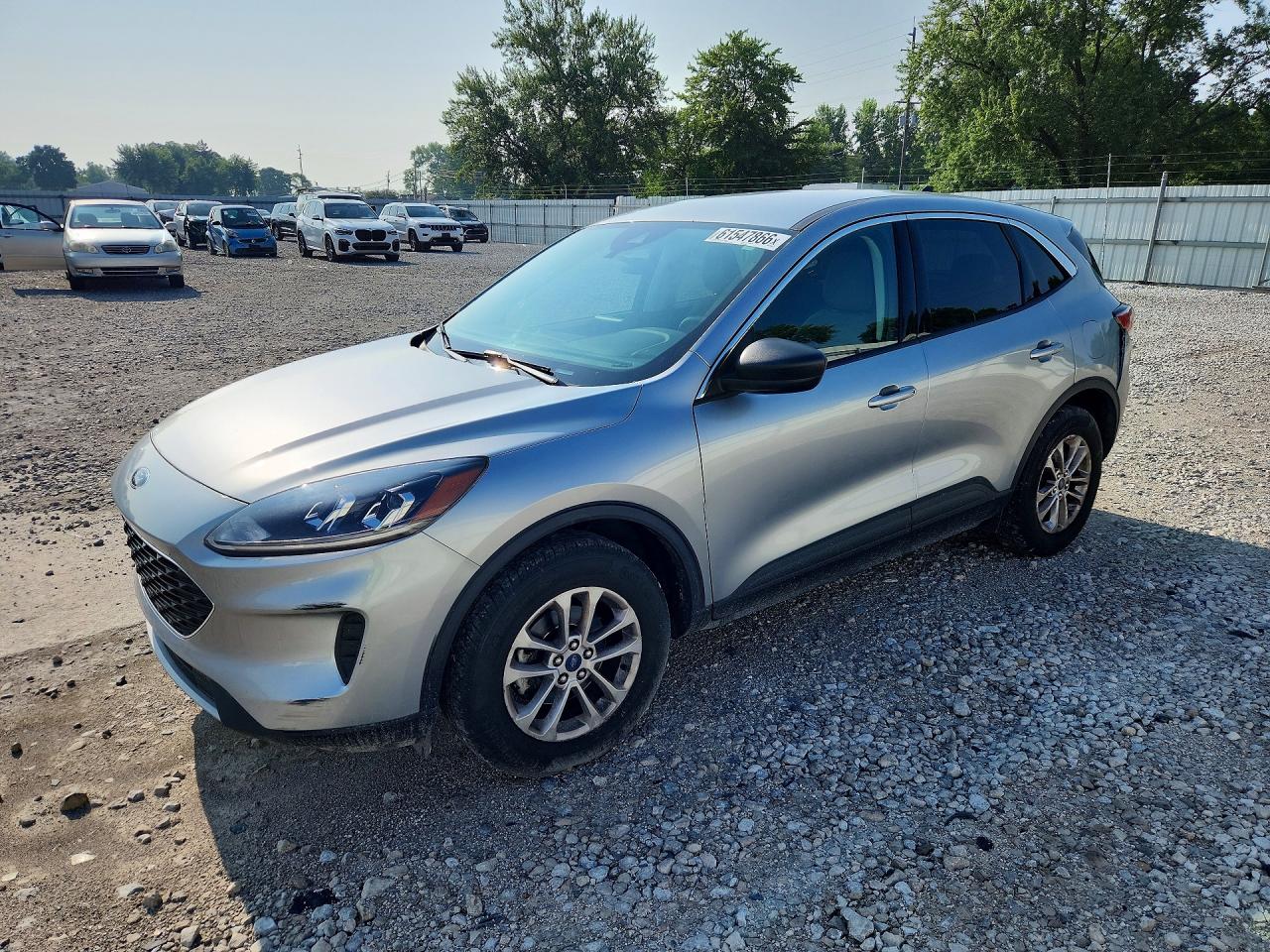 2022 Ford Escape Se Silver vin: 1FMCU9G64NUB69790