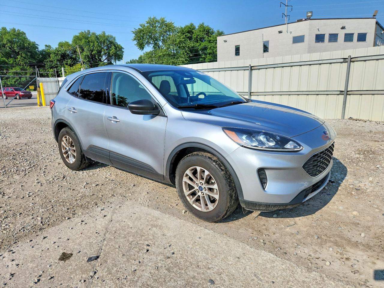 2022 Ford Escape Se Silver vin: 1FMCU9G64NUB69790
