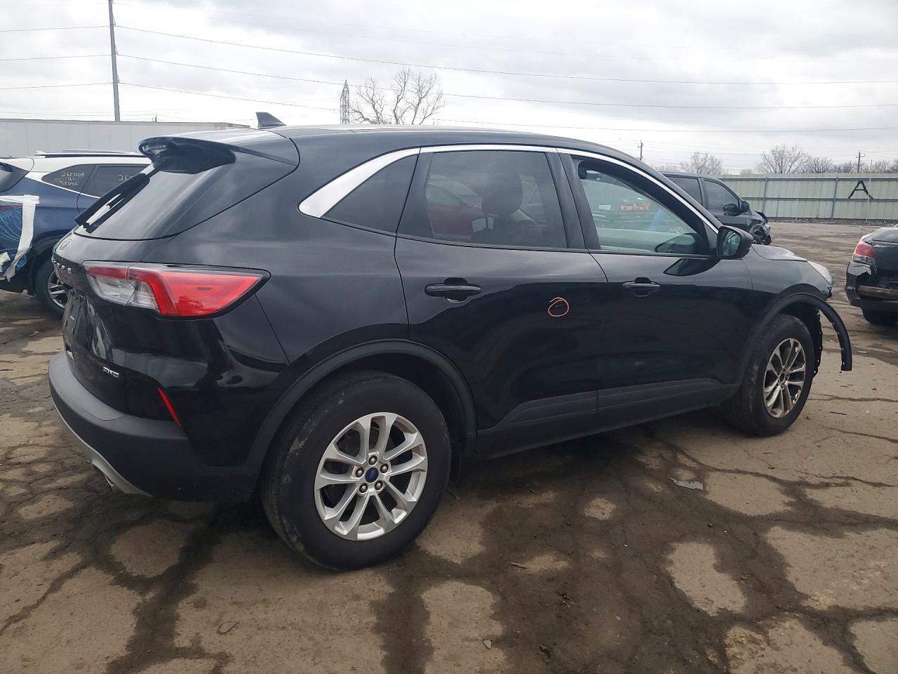 2022 Ford Escape Se Black vin: 1FMCU9G65NUA73019