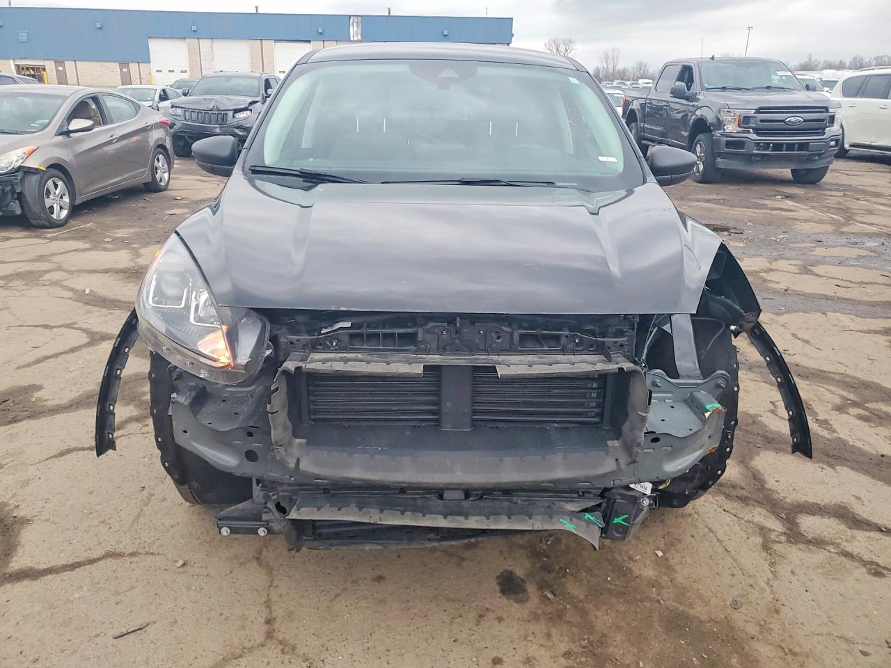 2022 Ford Escape Se Black vin: 1FMCU9G65NUA73019