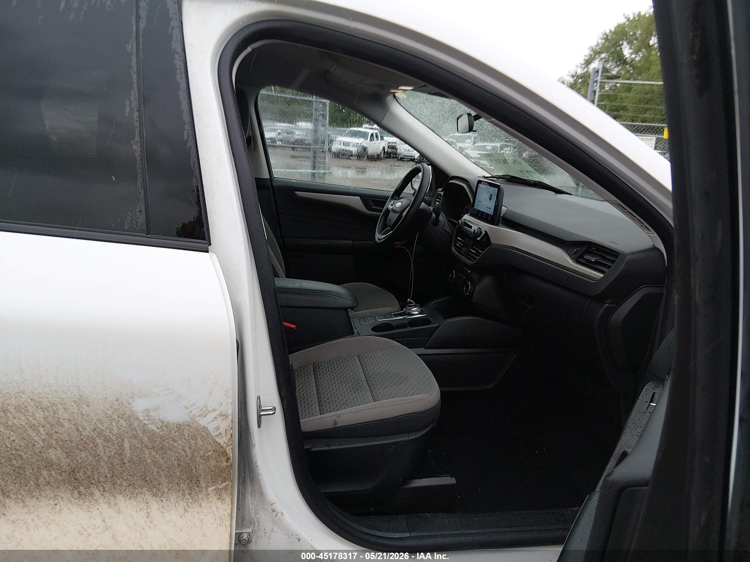 2022 Ford Escape Se White vin: 1FMCU9G66NUA60926