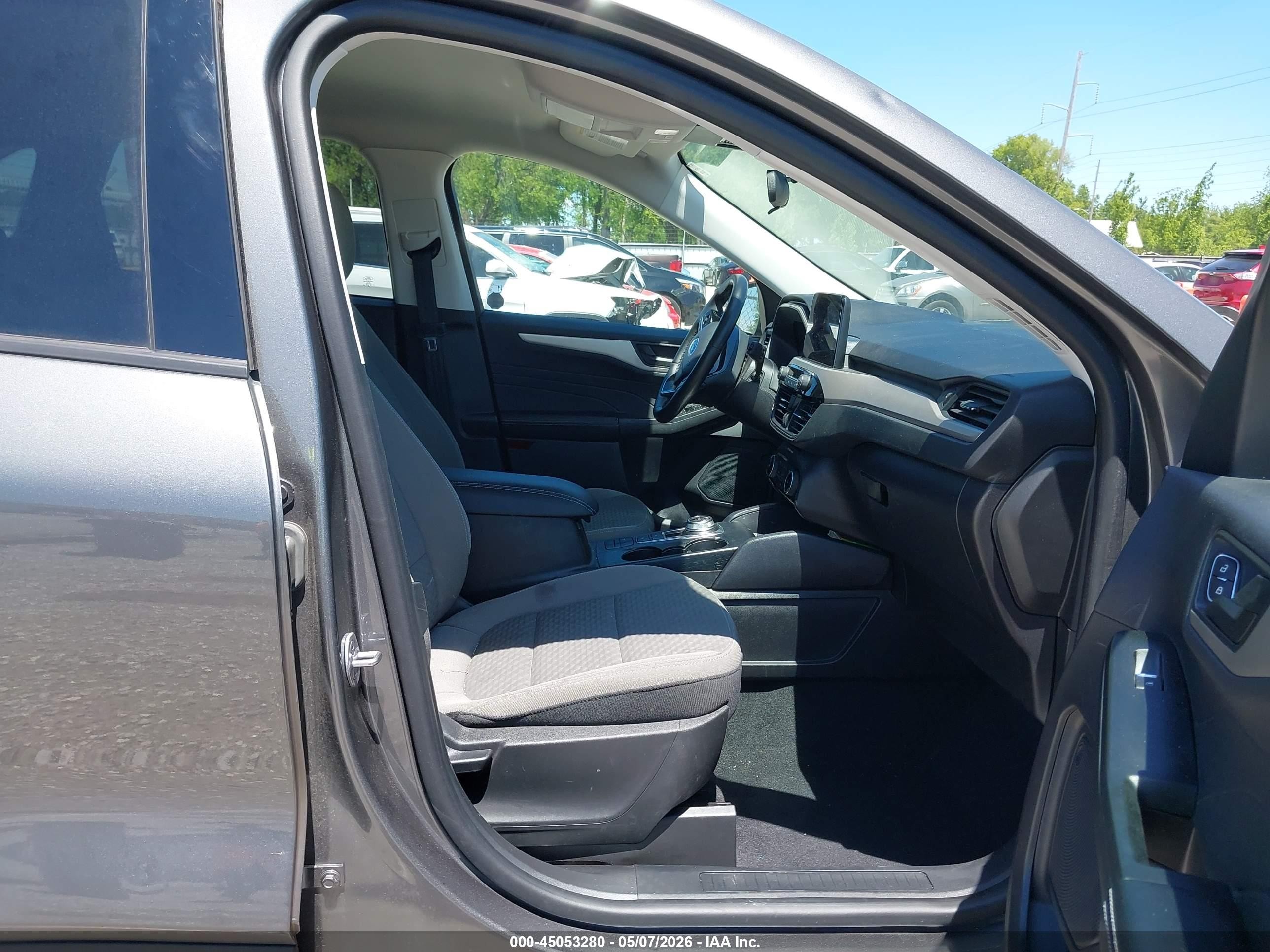 2022 Ford Escape Se Серый vin: 1FMCU9G66NUC00604