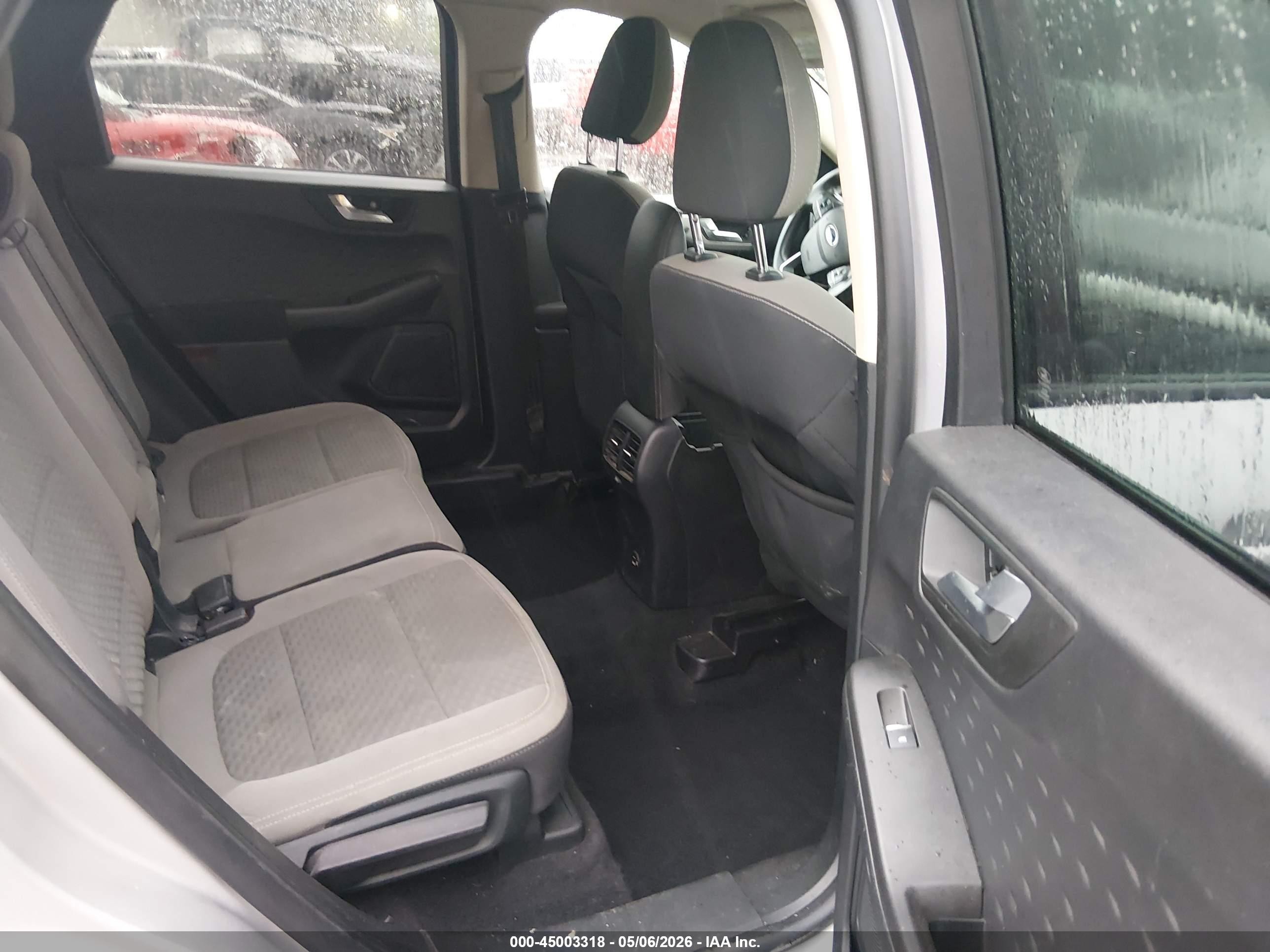 2020 Ford Escape Se Silver vin: 1FMCU9G67LUB62488