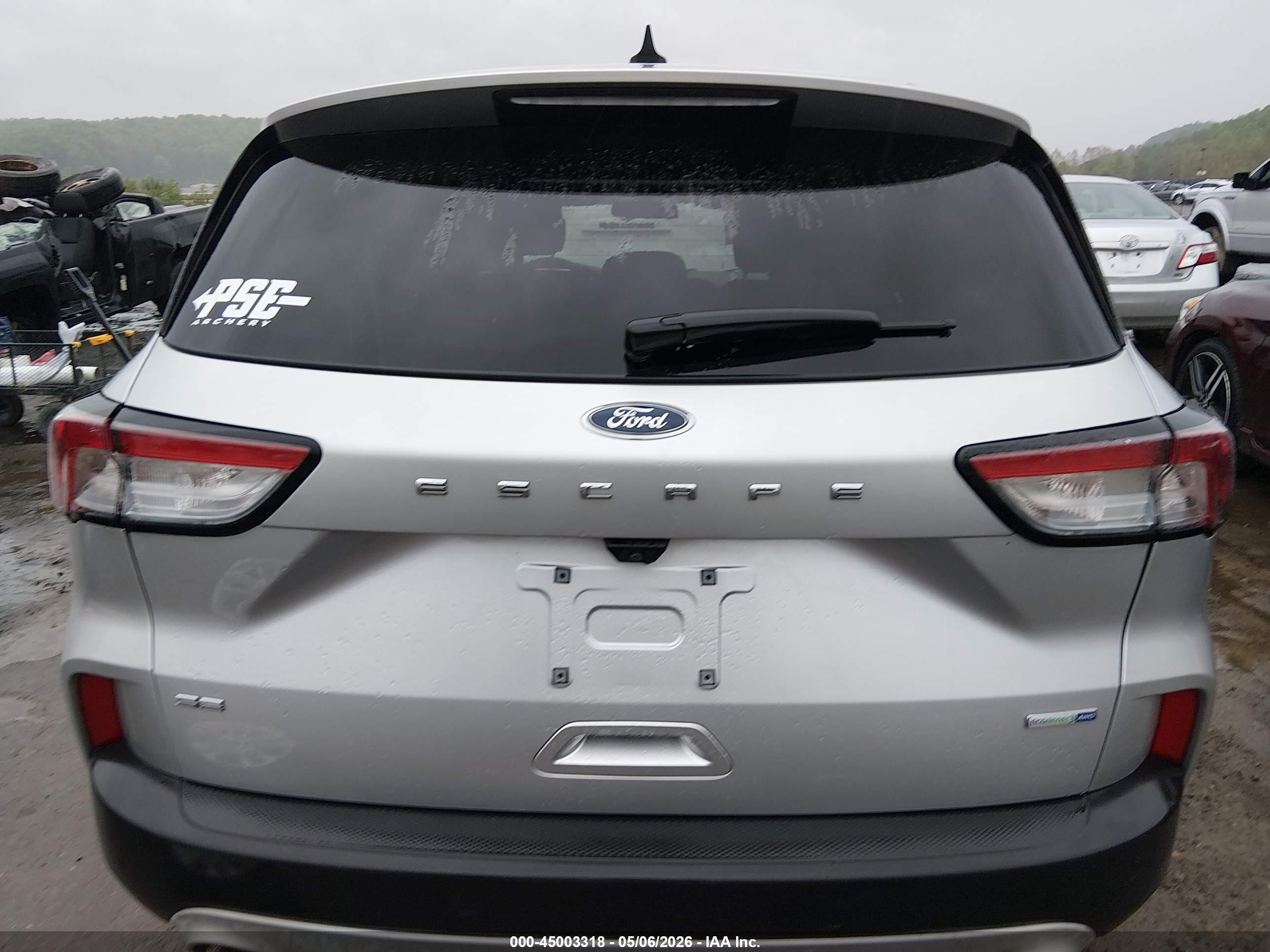 2020 Ford Escape Se Silver vin: 1FMCU9G67LUB62488