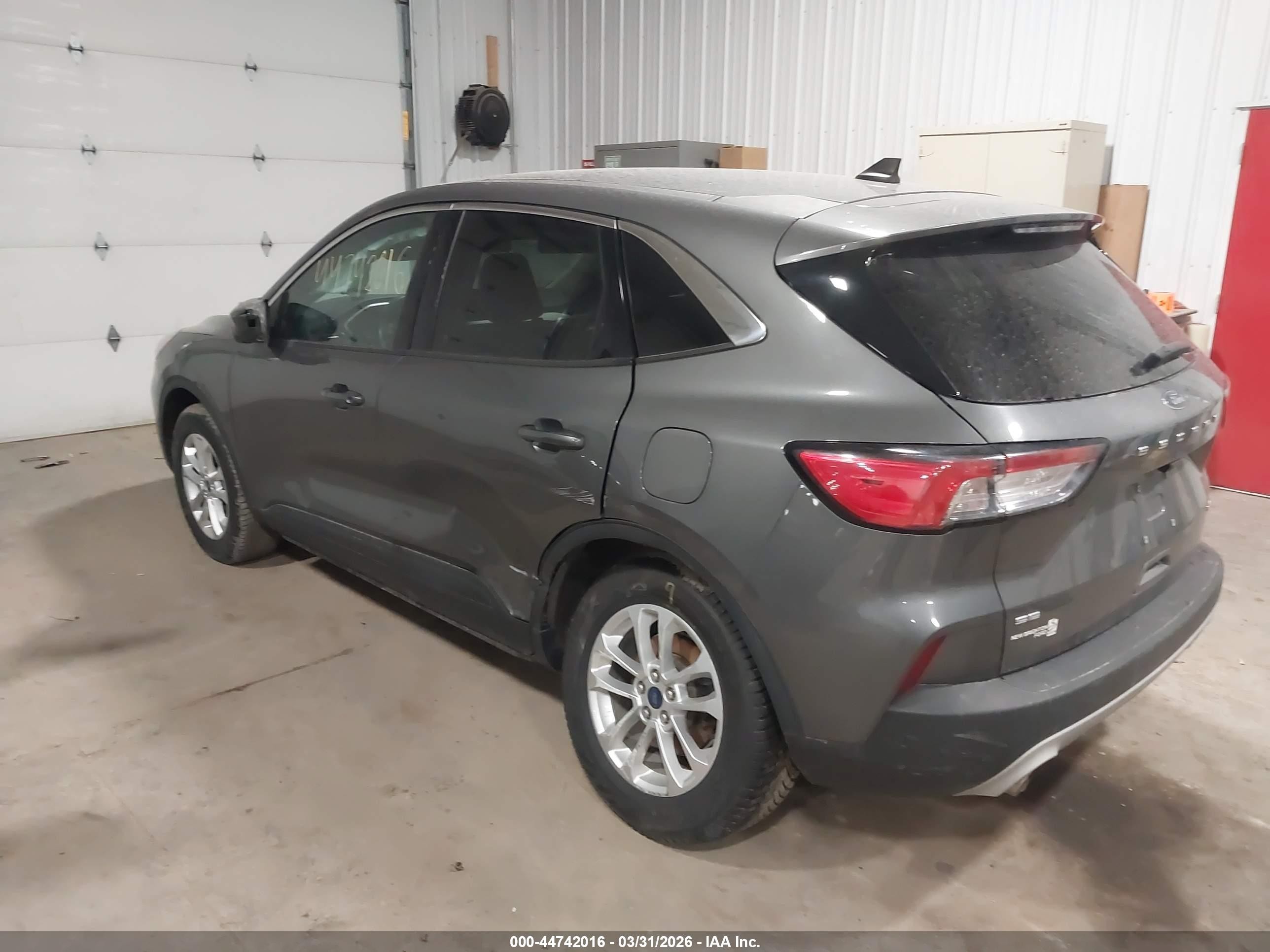 2021 Ford Escape Se Gray vin: 1FMCU9G68MUA07742
