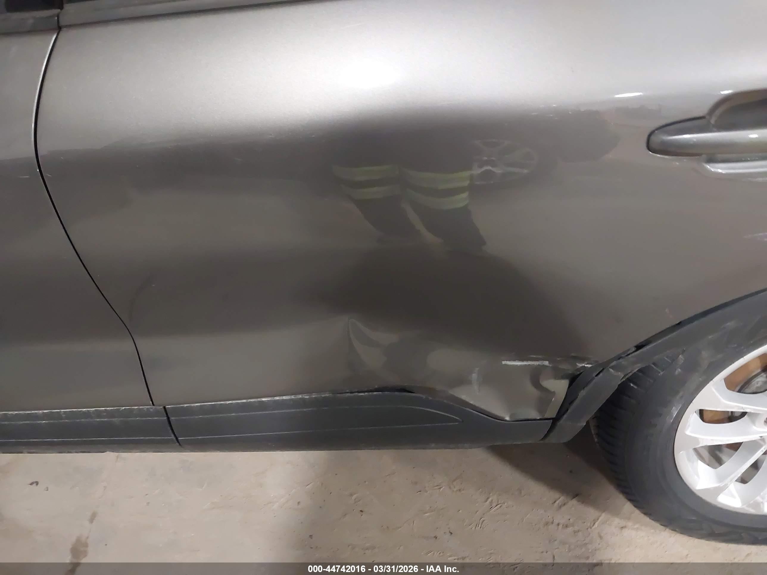 2021 Ford Escape Se Gray vin: 1FMCU9G68MUA07742