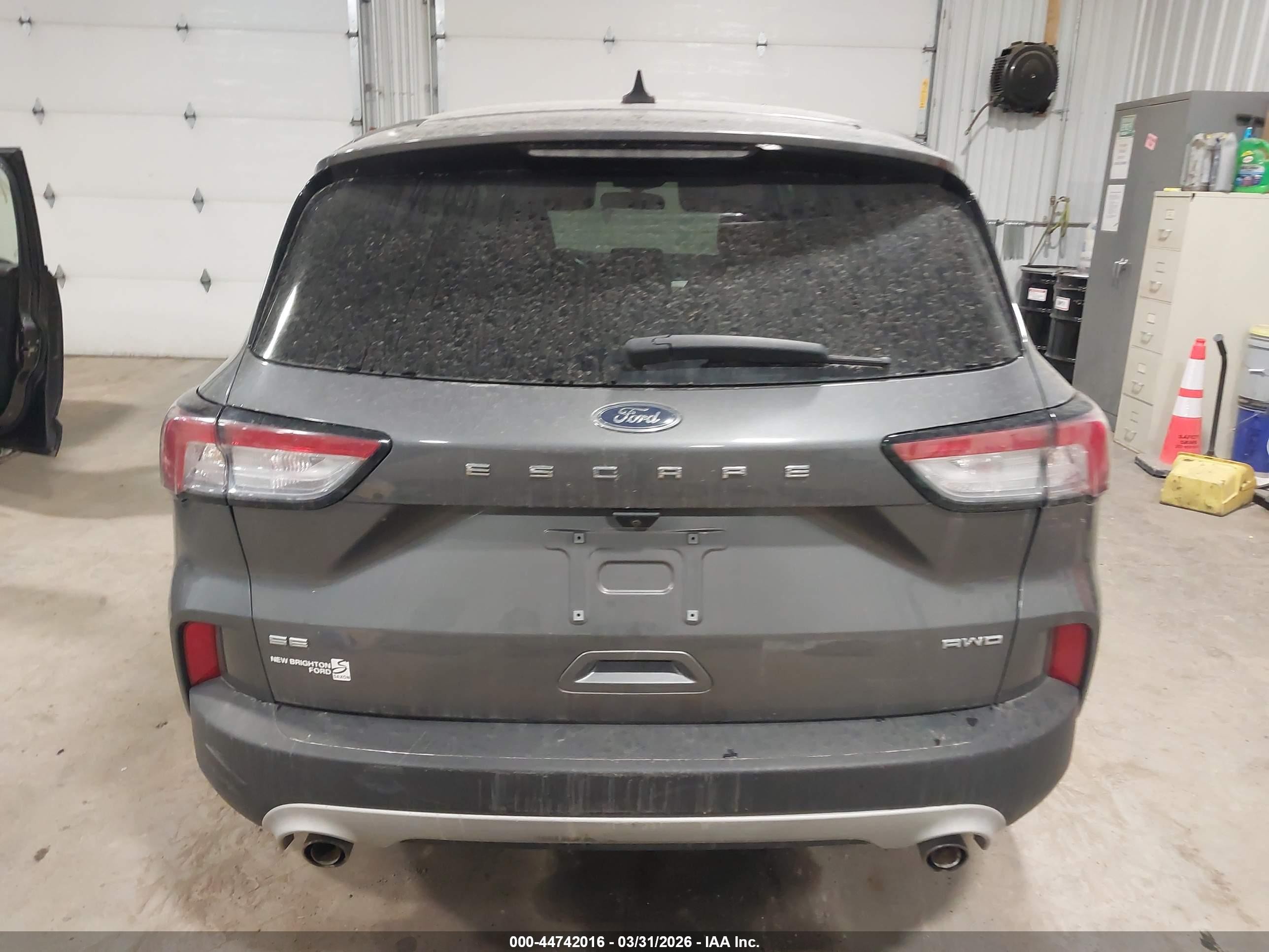 2021 Ford Escape Se Gray vin: 1FMCU9G68MUA07742