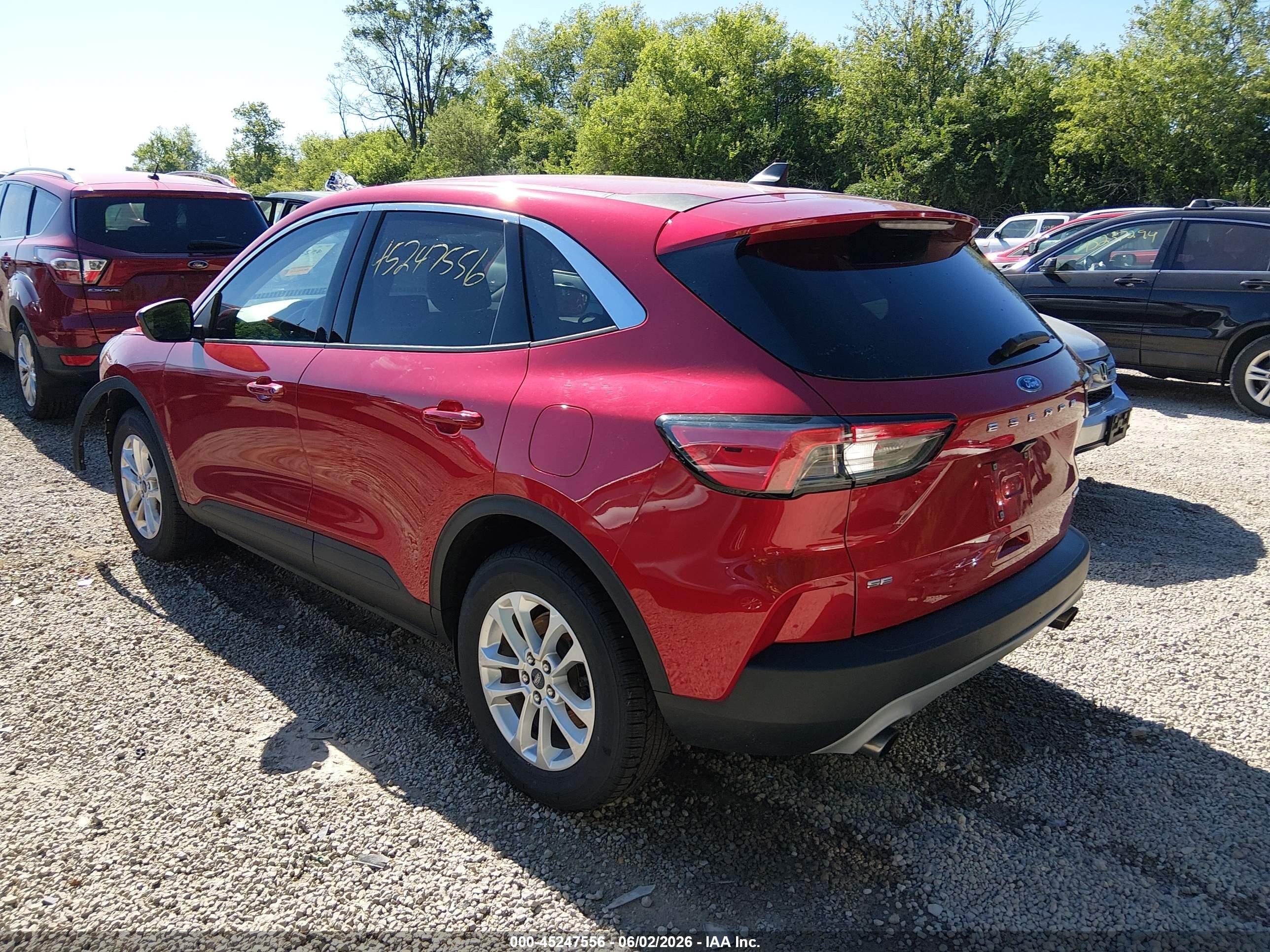 2020 Ford Escape Se Красный vin: 1FMCU9G69LUC21640