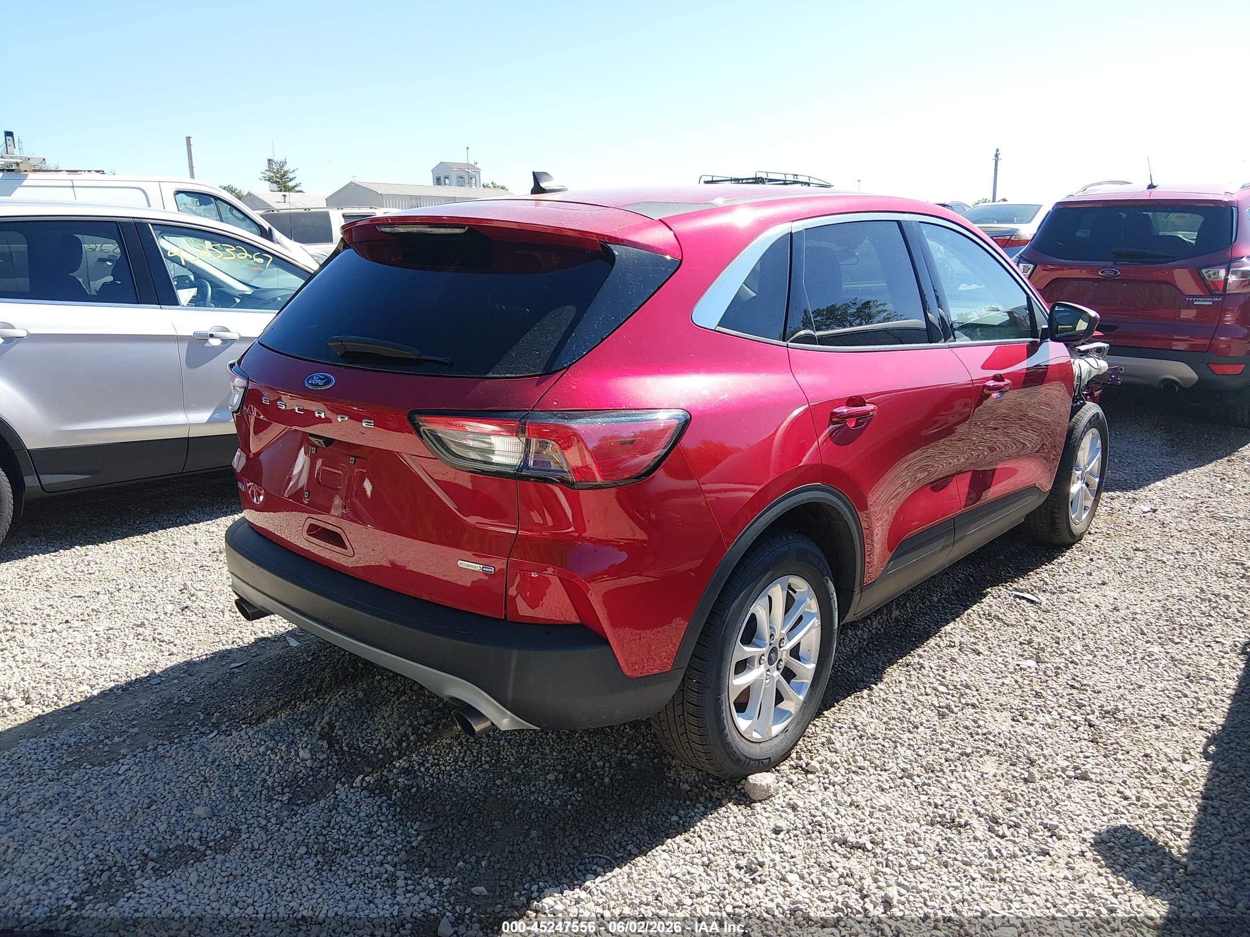 2020 Ford Escape Se Красный vin: 1FMCU9G69LUC21640