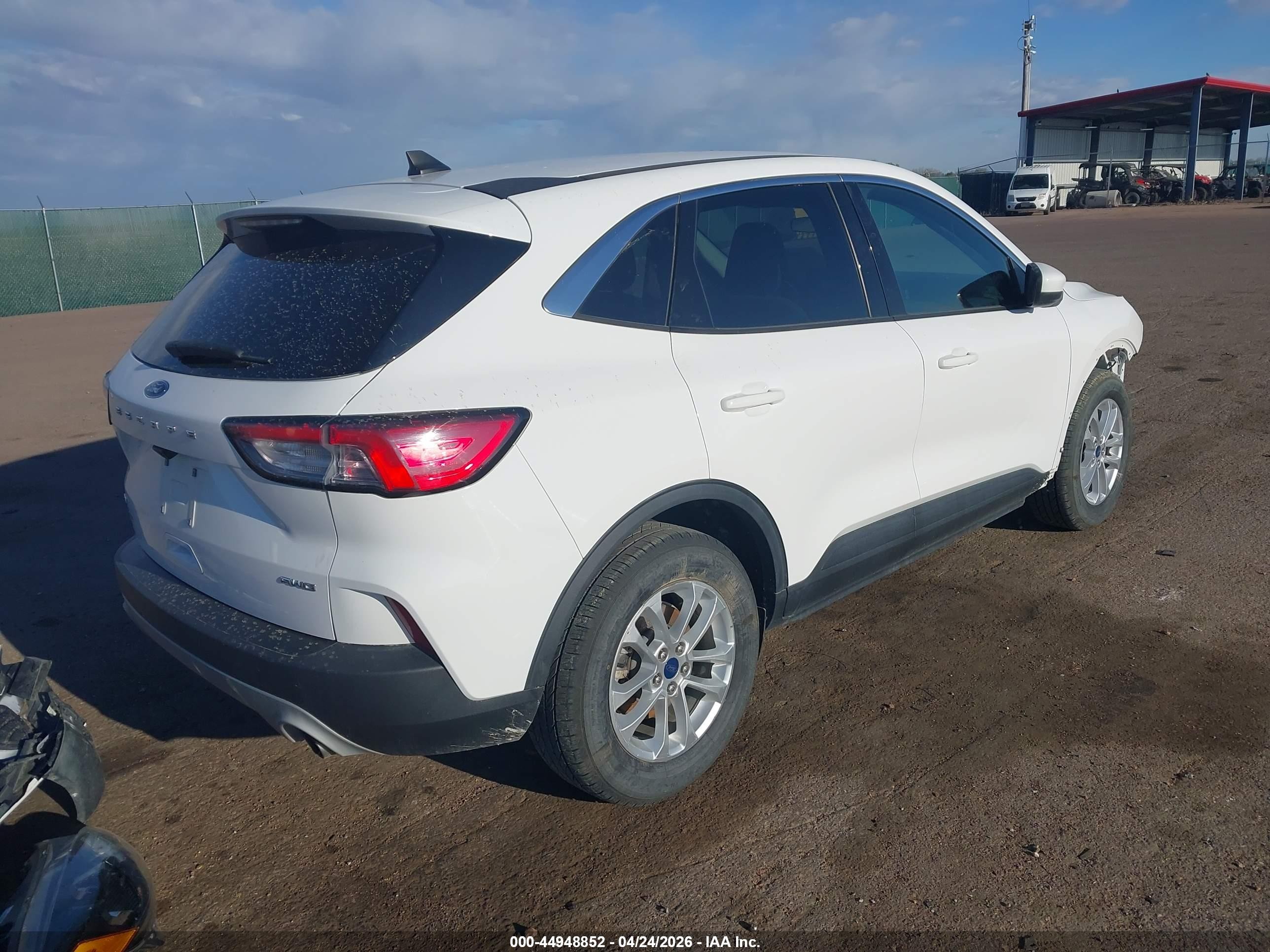 2021 Ford Escape Se White vin: 1FMCU9G6XMUB25226