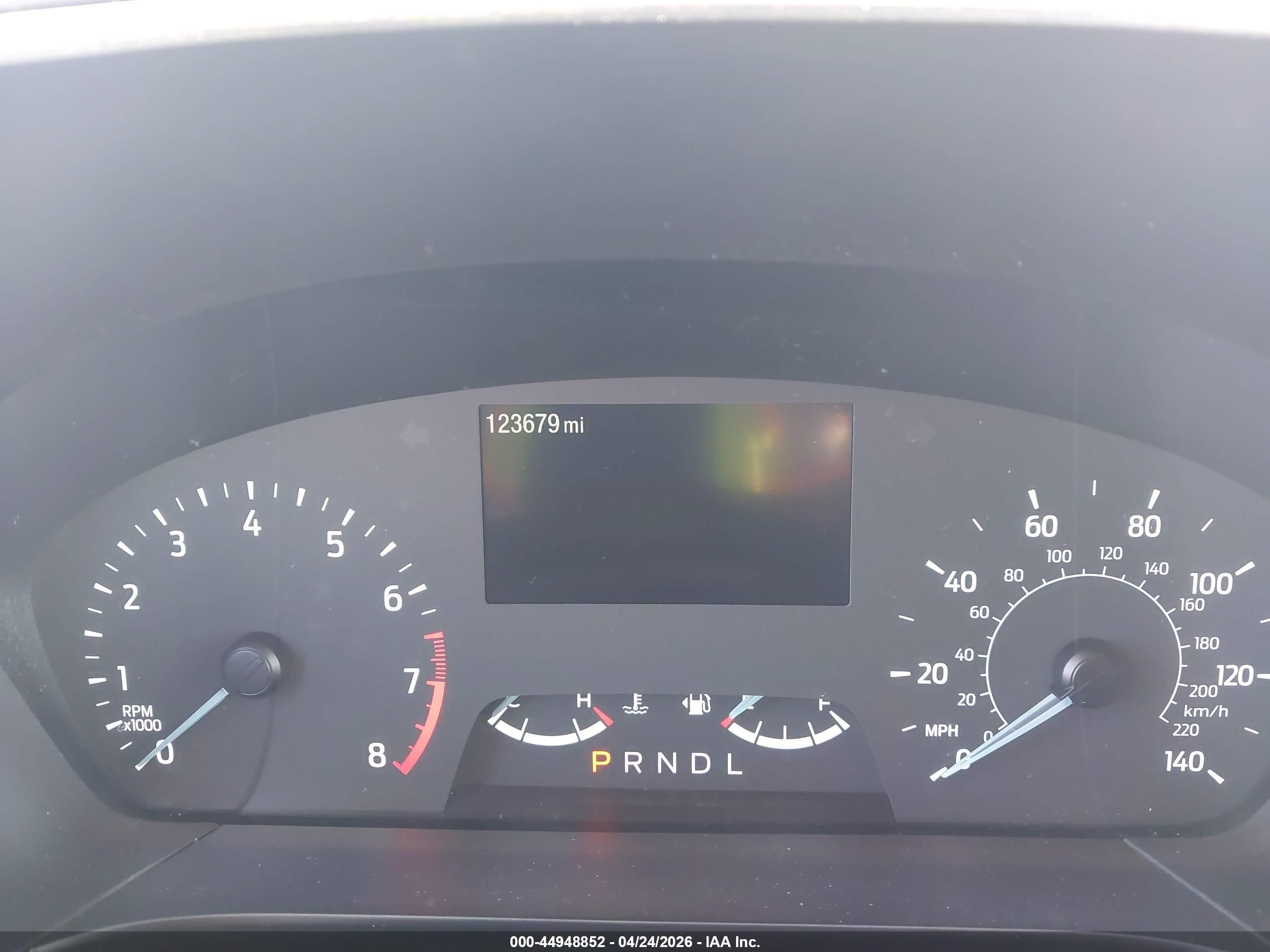 2021 Ford Escape Se White vin: 1FMCU9G6XMUB25226