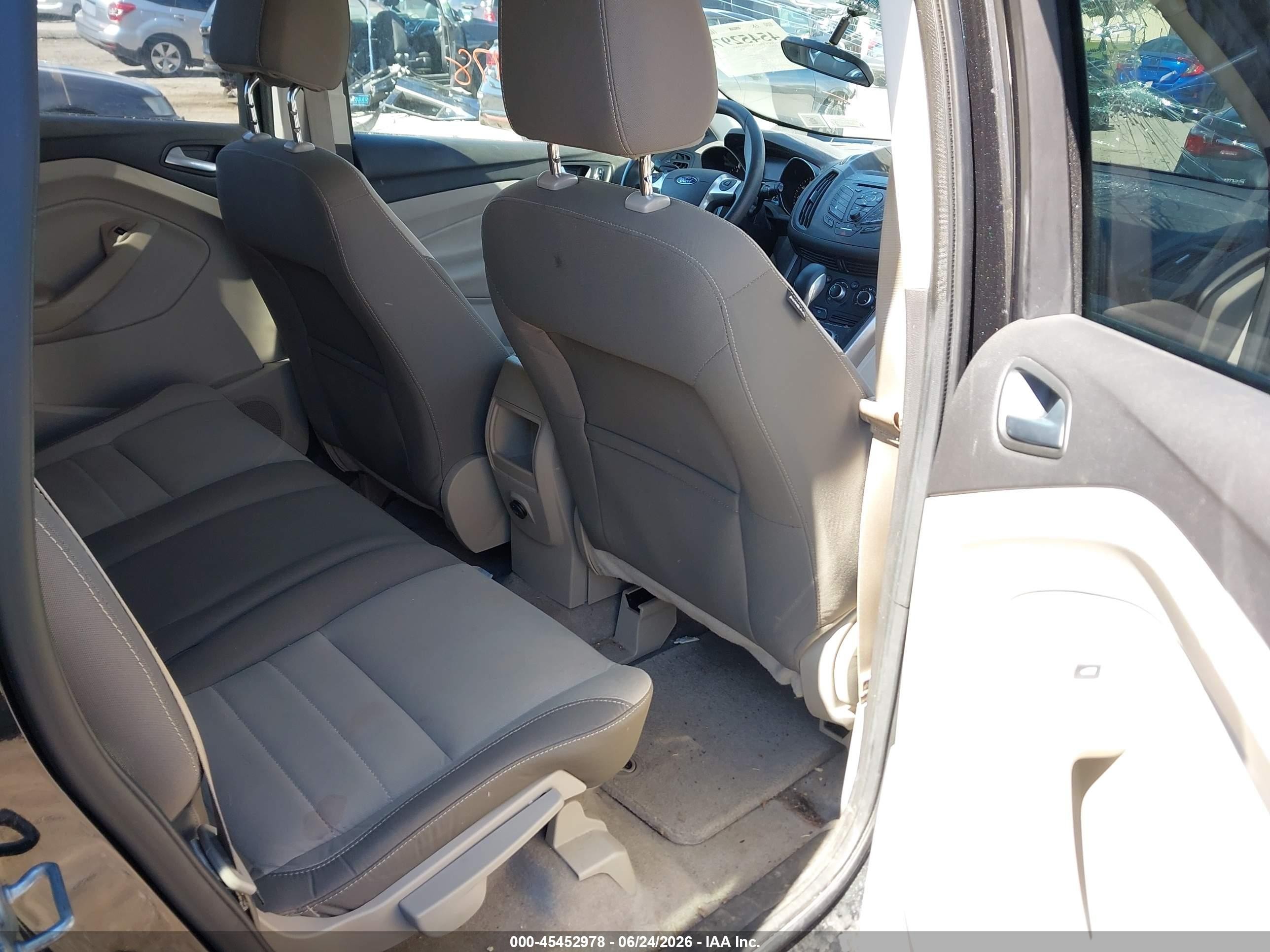 2014 Ford Escape Se Черный vin: 1FMCU9G90EUA66053