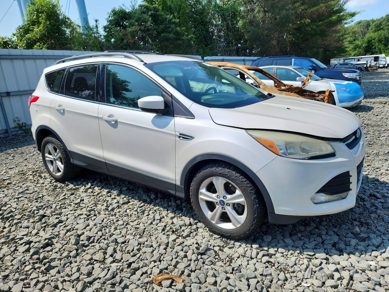 2014 Ford Escape Se Белый vin: 1FMCU9G90EUA88795