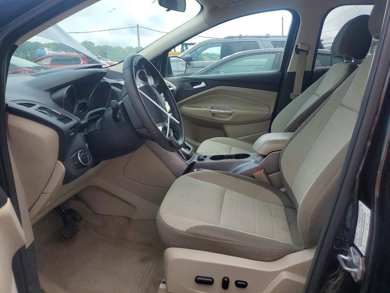 2014 Ford Escape Se Черный vin: 1FMCU9G90EUD12924