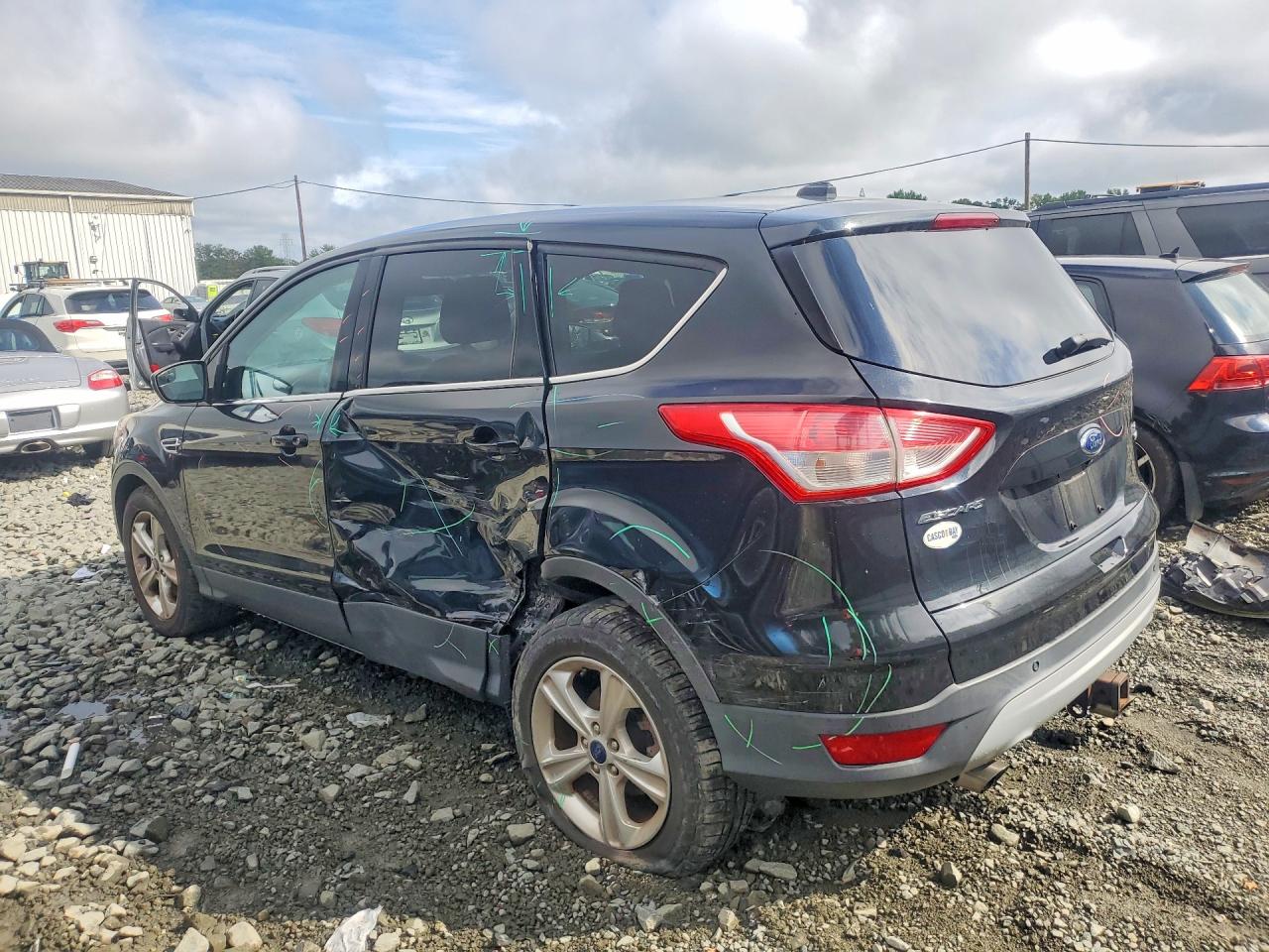 2014 Ford Escape Se Черный vin: 1FMCU9G90EUD12924