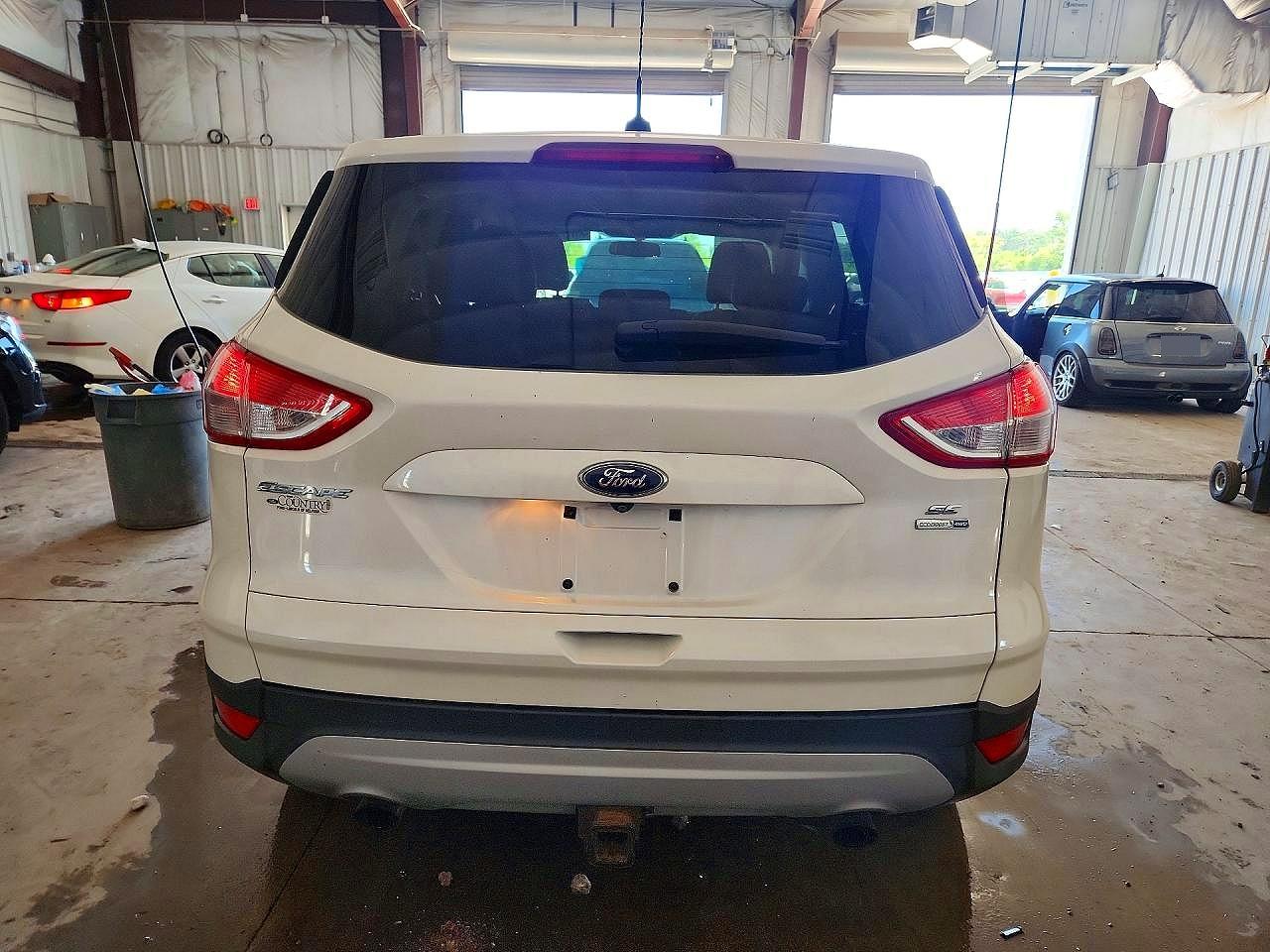 2014 Ford Escape Se White vin: 1FMCU9G90EUD56695