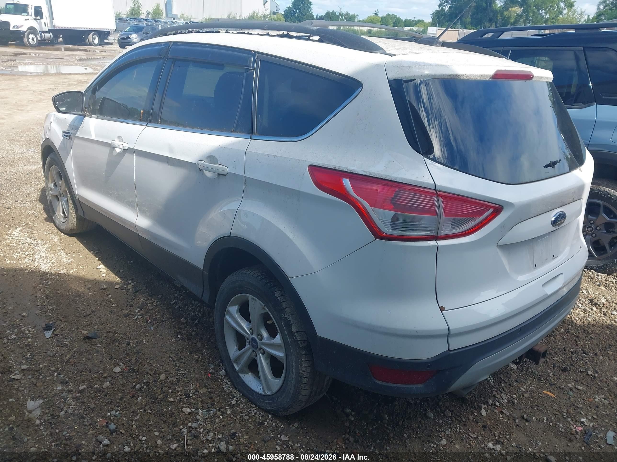 2014 Ford Escape Se Белый vin: 1FMCU9G90EUD68135