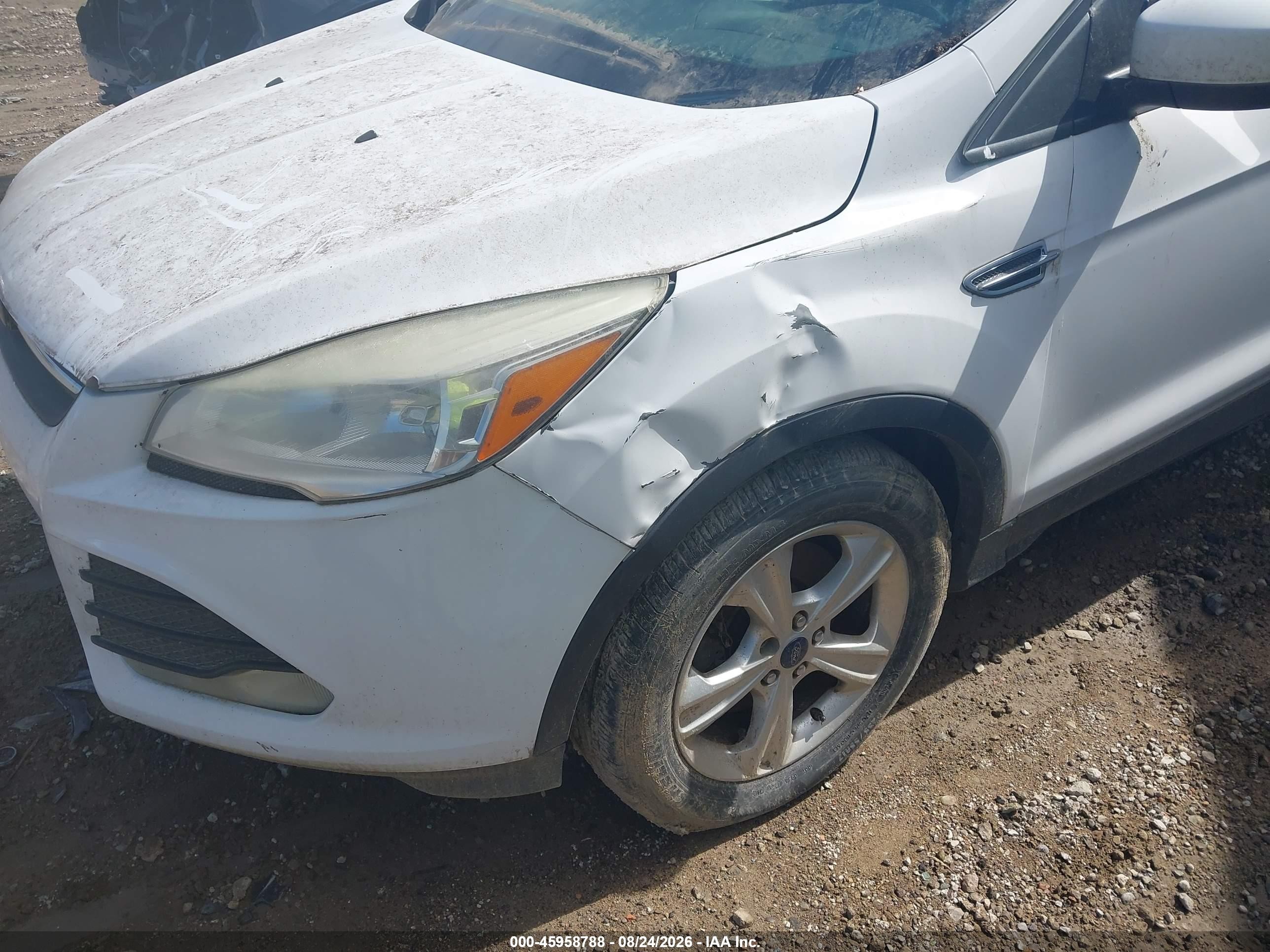 2014 Ford Escape Se Белый vin: 1FMCU9G90EUD68135