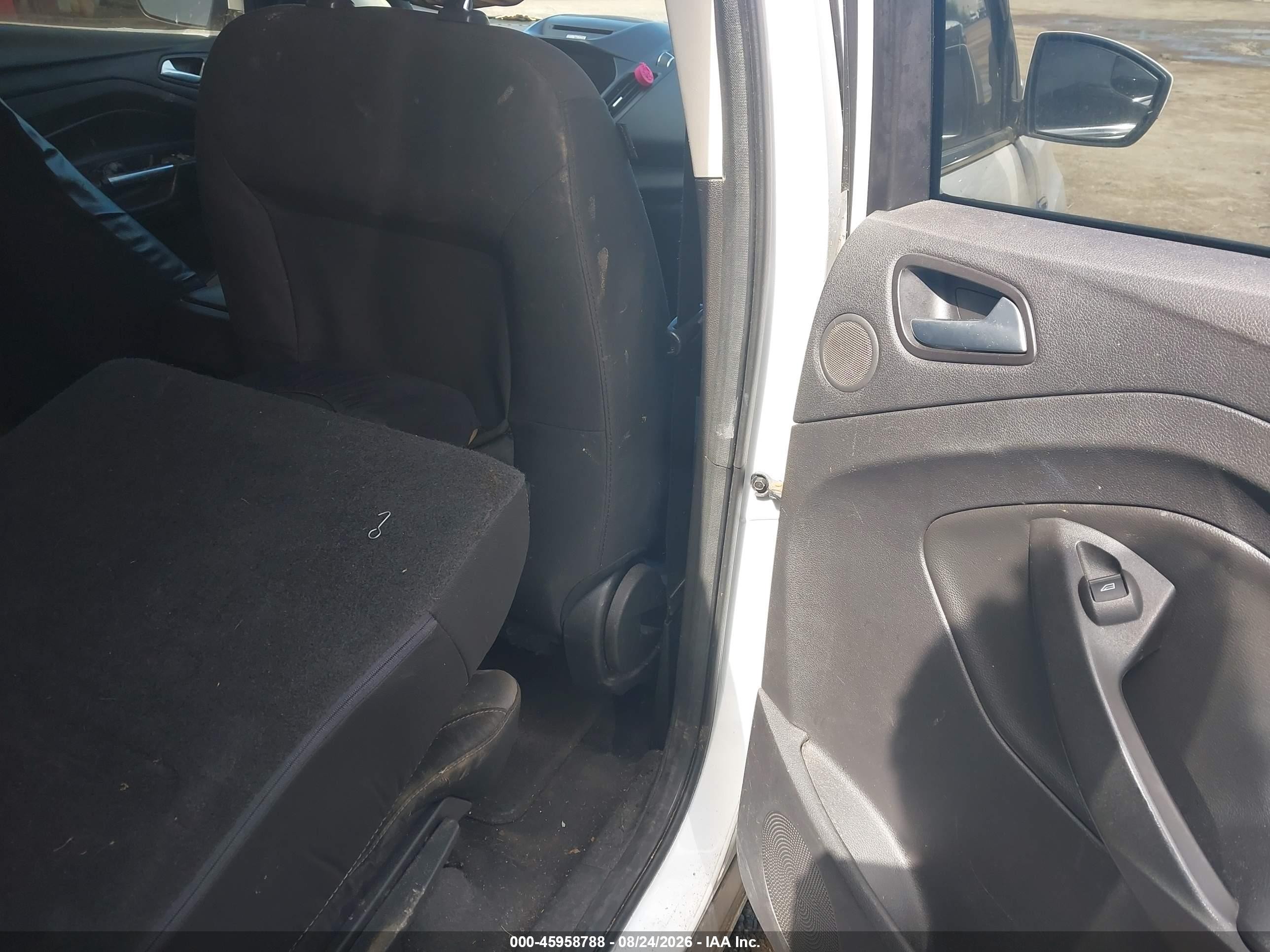 2014 Ford Escape Se Белый vin: 1FMCU9G90EUD68135