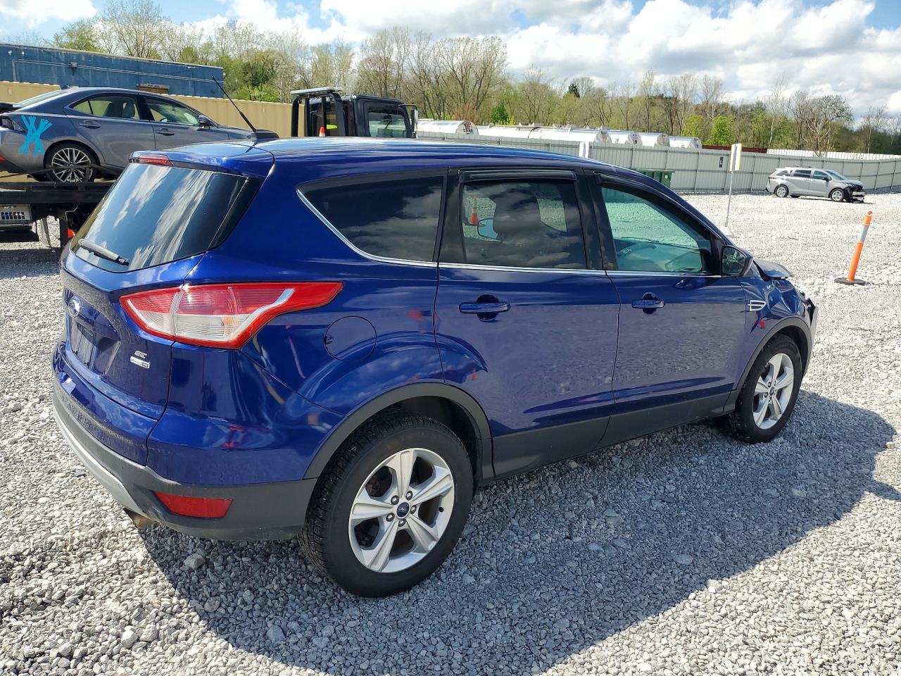 2015 Ford Escape Se Blue vin: 1FMCU9G90FUB13325