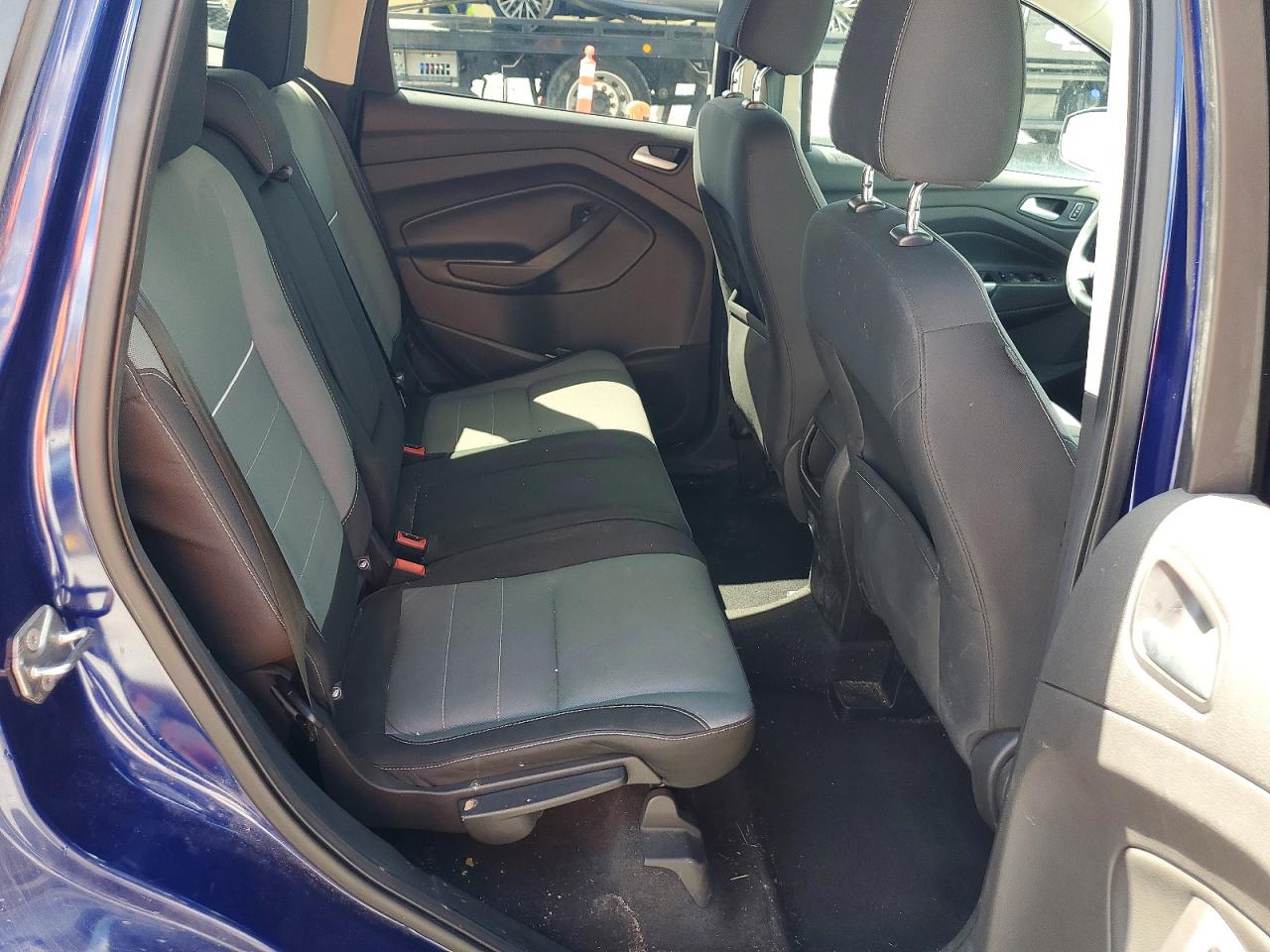 2015 Ford Escape Se Blue vin: 1FMCU9G90FUB13325